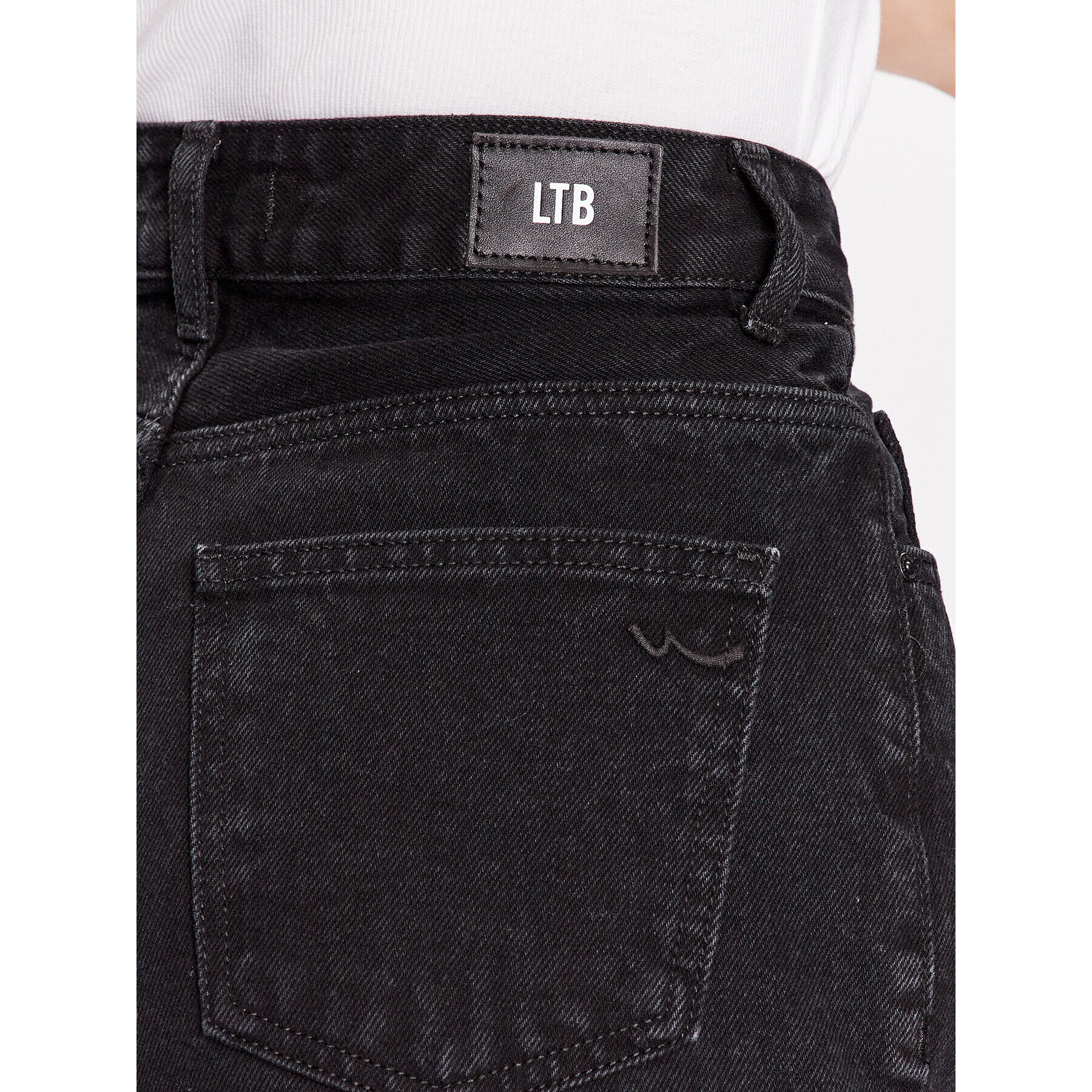 LTB Pantaloni scurți de blugi Belinda 60975 15453 Negru Regular Fit - Pled.ro