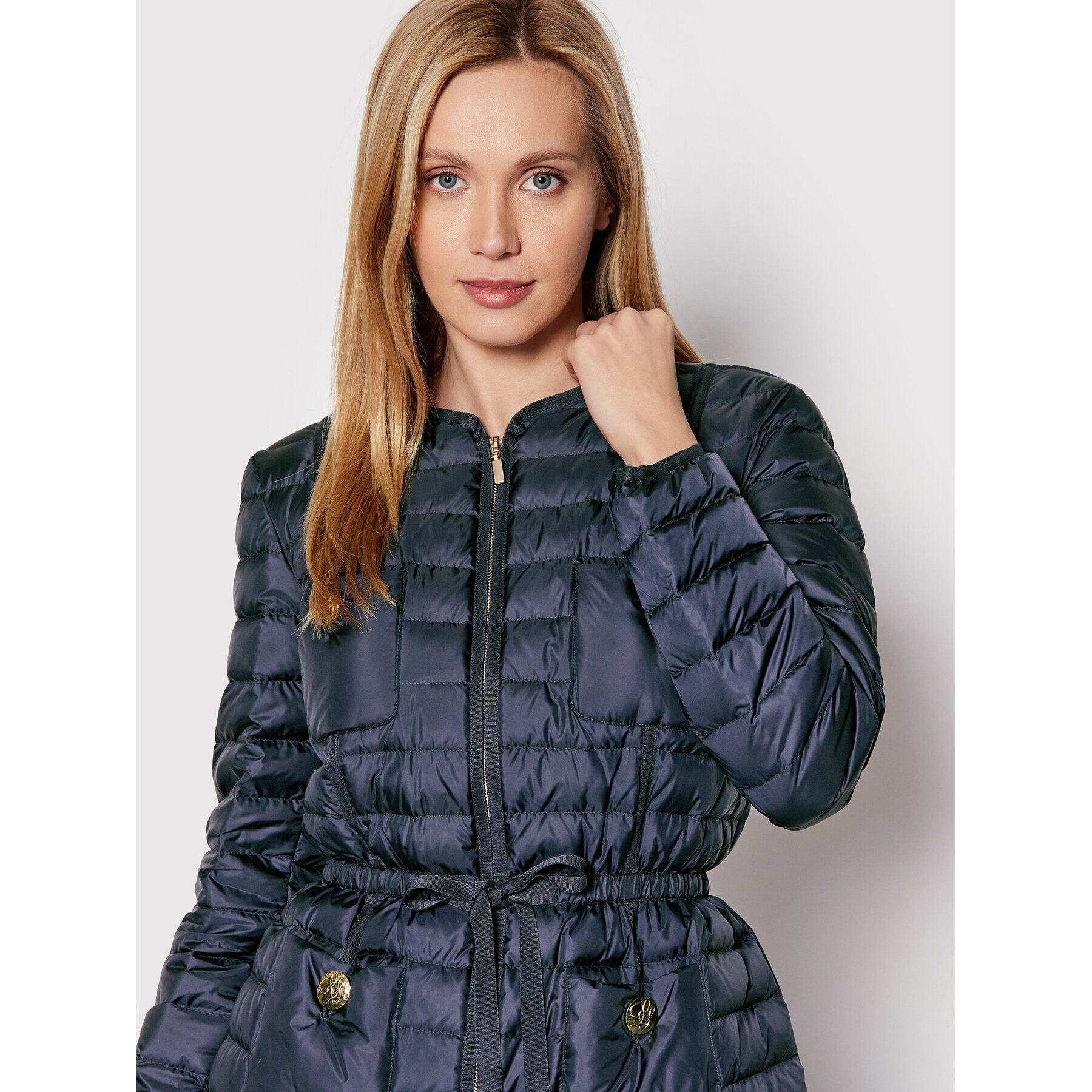 Luisa Spagnoli Geacă din puf Viterbo 538714 Bleumarin Regular Fit - Pled.ro