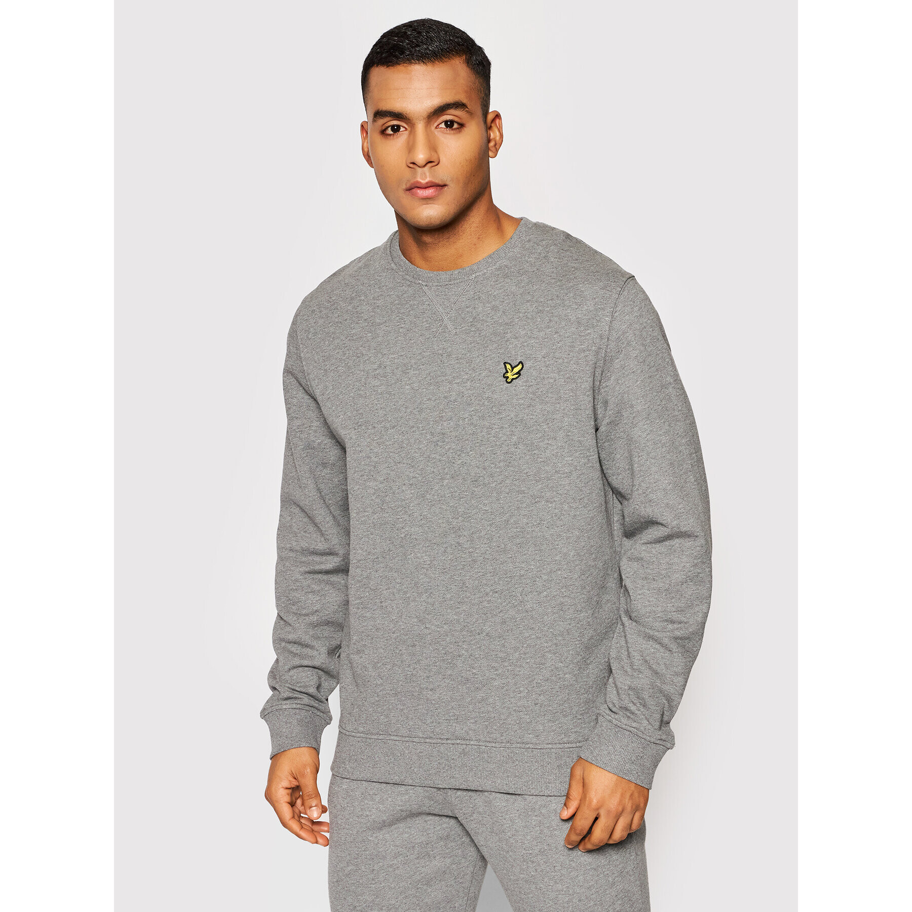 Lyle & Scott Bluză Crew Neck ML424VOG Gri Regular Fit - Pled.ro