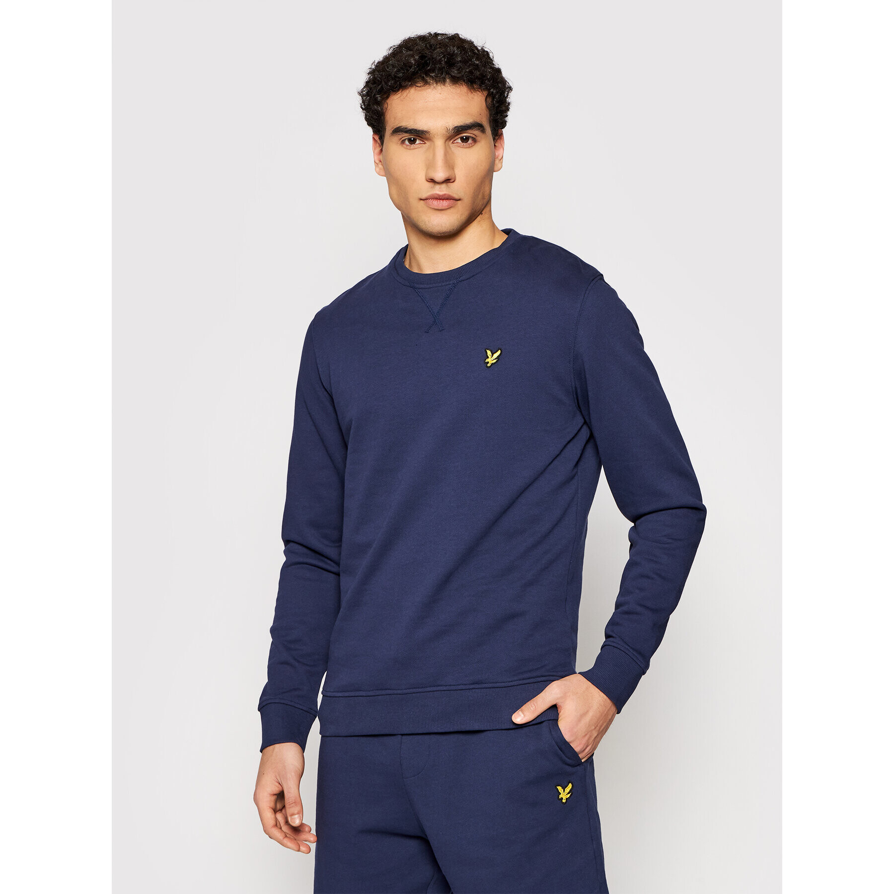 Lyle & Scott Bluză Crew Neck ML424VTR Bleumarin Regular Fit - Pled.ro