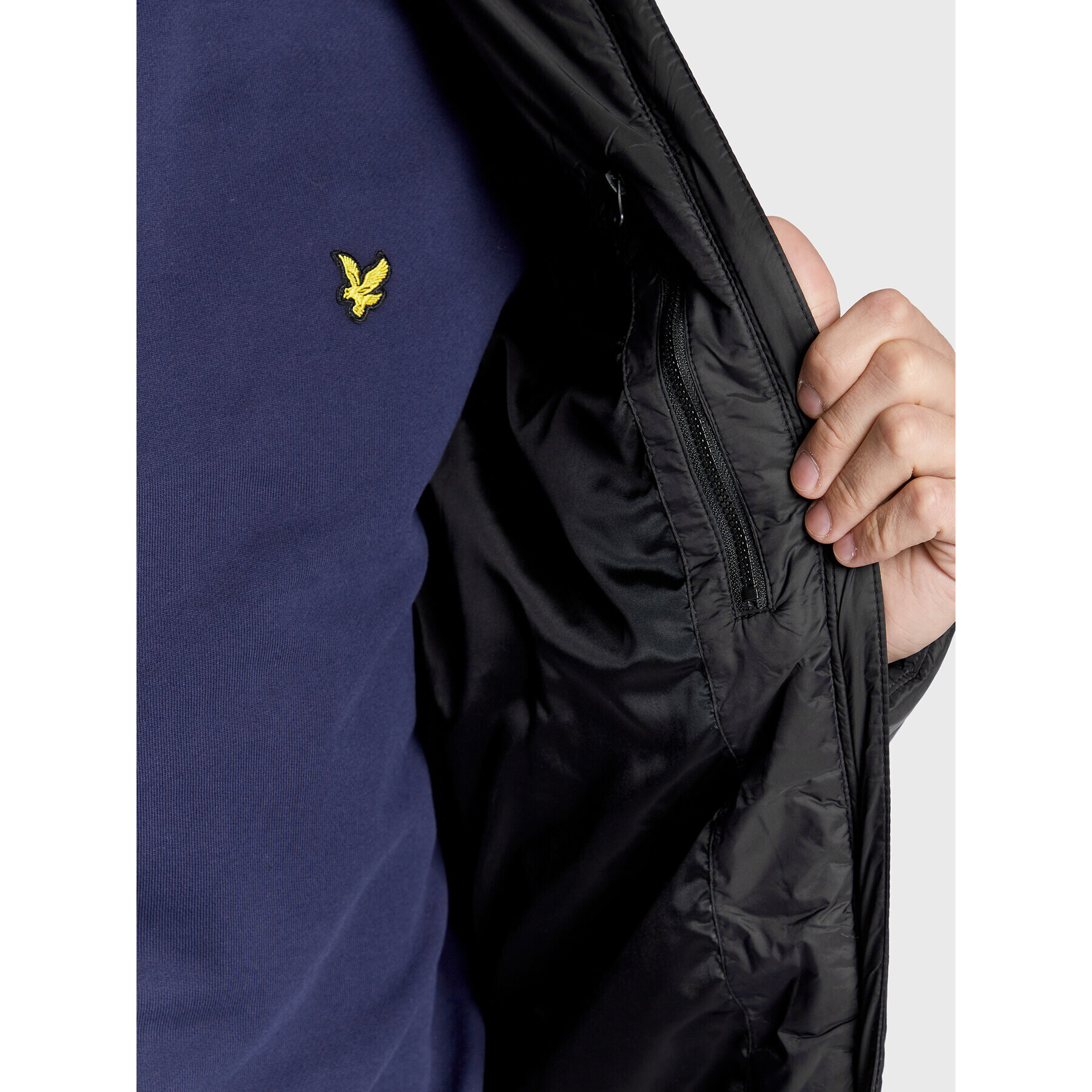 Lyle & Scott Geacă din puf JK1377SP Negru Regular Fit - Pled.ro