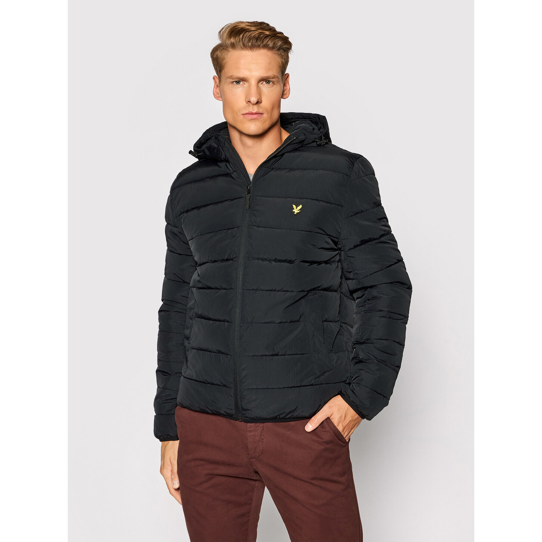 Lyle & Scott Geacă din puf JK1546V Negru Regular Fit - Pled.ro