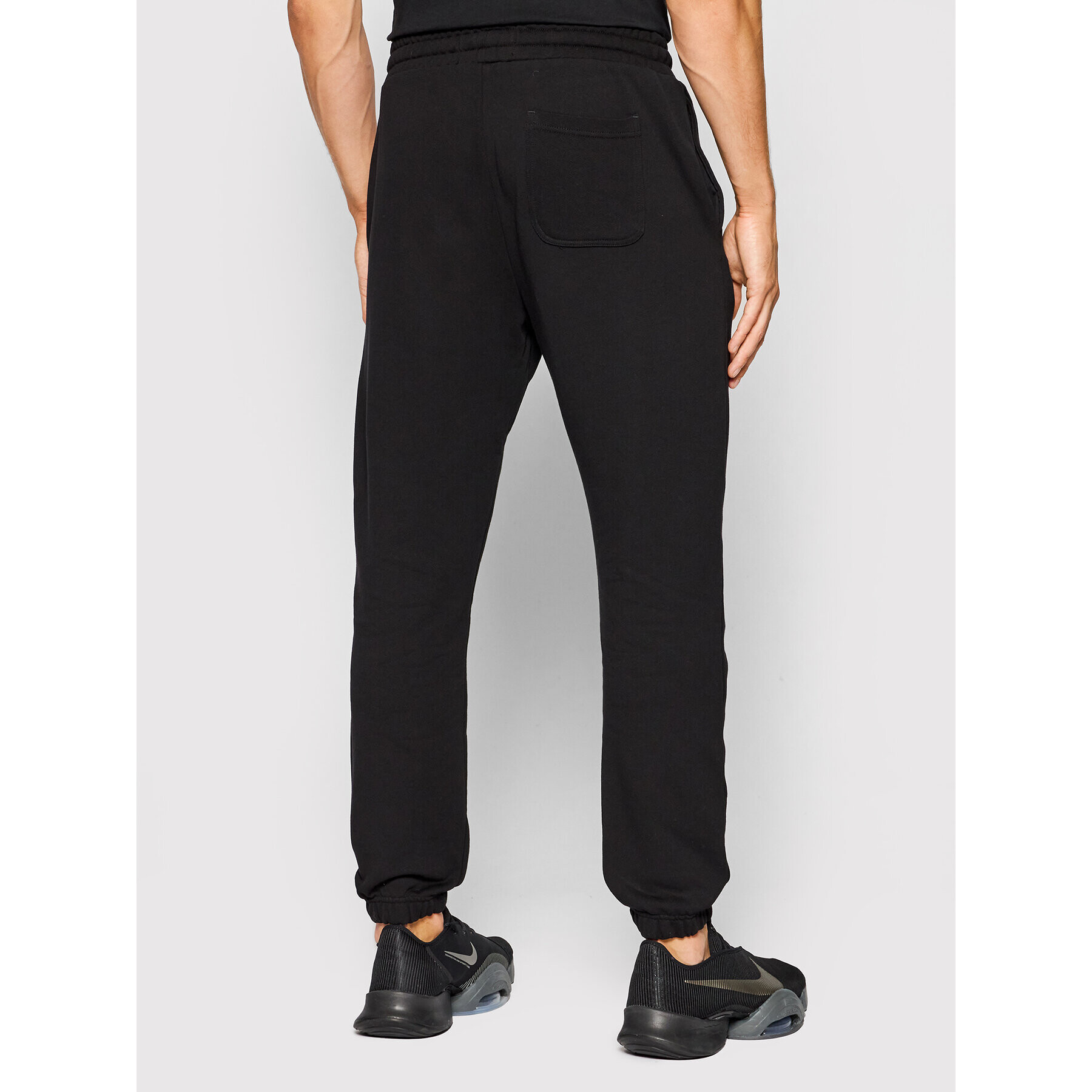 Lyle & Scott Pantaloni trening ML720VOG Negru Regular Fit - Pled.ro