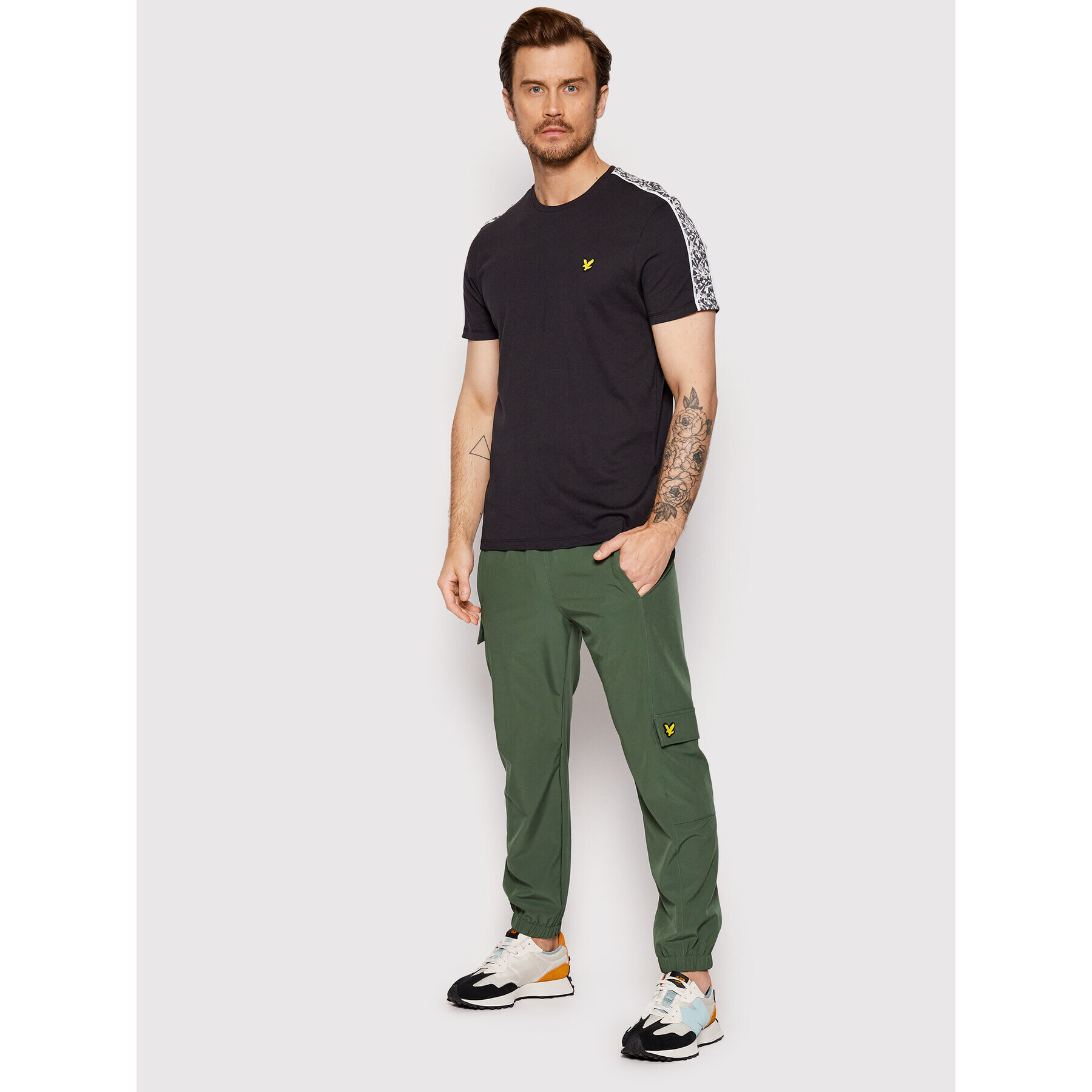 Lyle & Scott Pantaloni trening Retro Utility TR1673SP Verde Regular Fit - Pled.ro