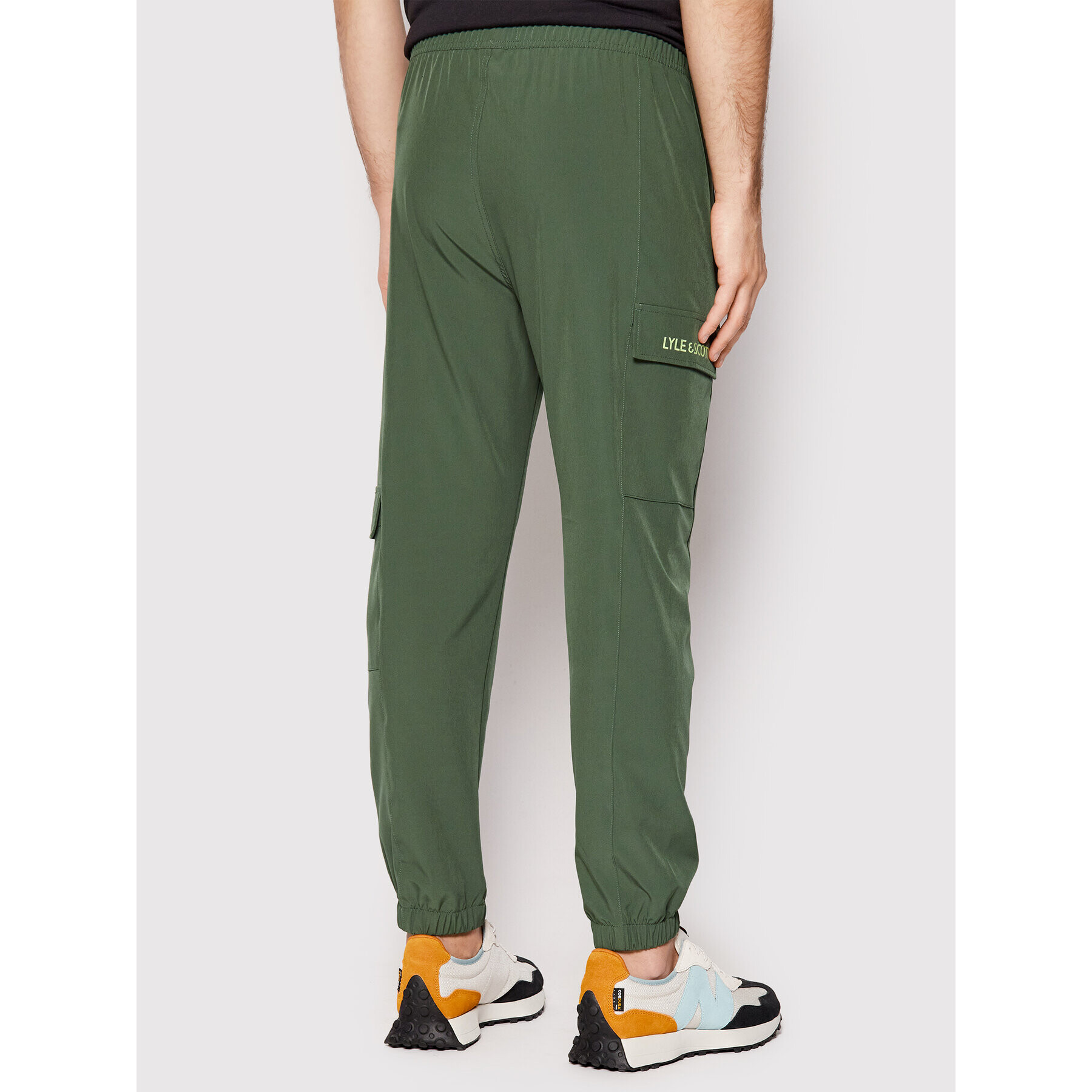 Lyle & Scott Pantaloni trening Retro Utility TR1673SP Verde Regular Fit - Pled.ro