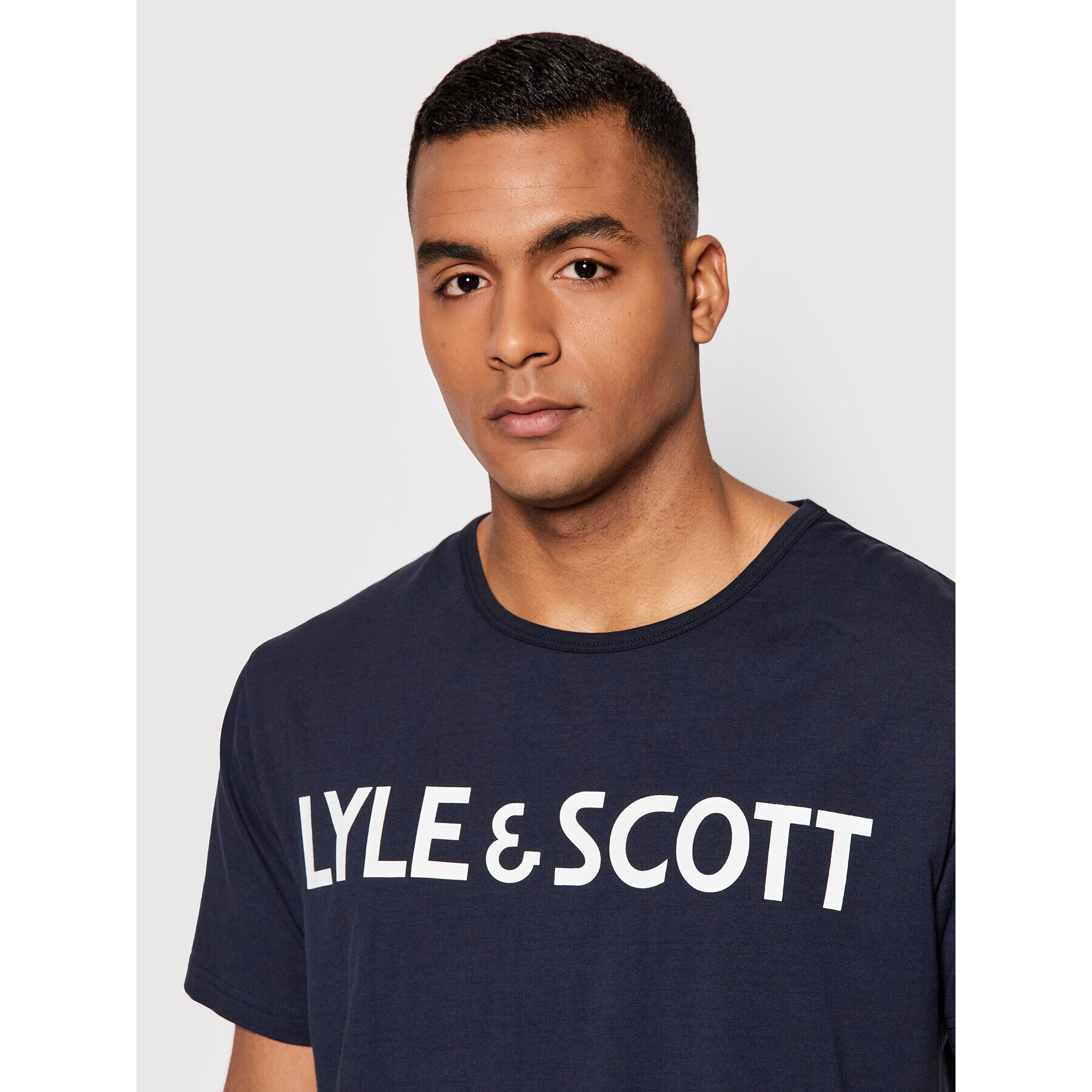 Lyle & Scott Pijama Anton LSLSET971 Bleumarin Regular Fit - Pled.ro