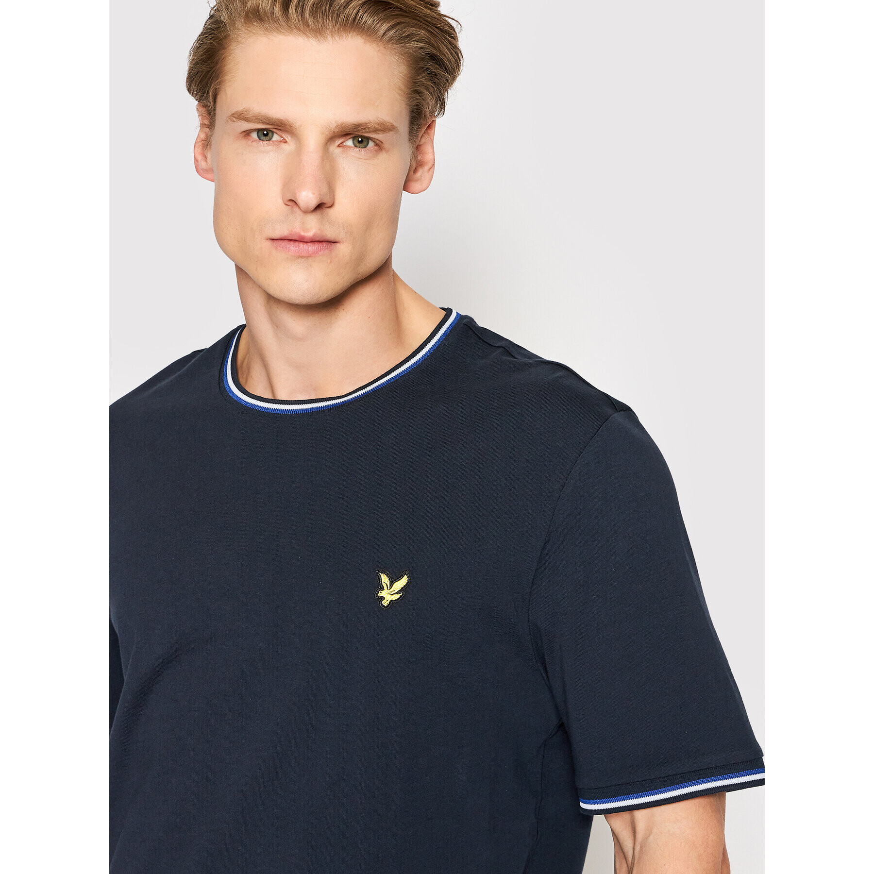 Lyle & Scott Tricou Tipped Cuff TS1600V Bleumarin Relaxed Fit - Pled.ro