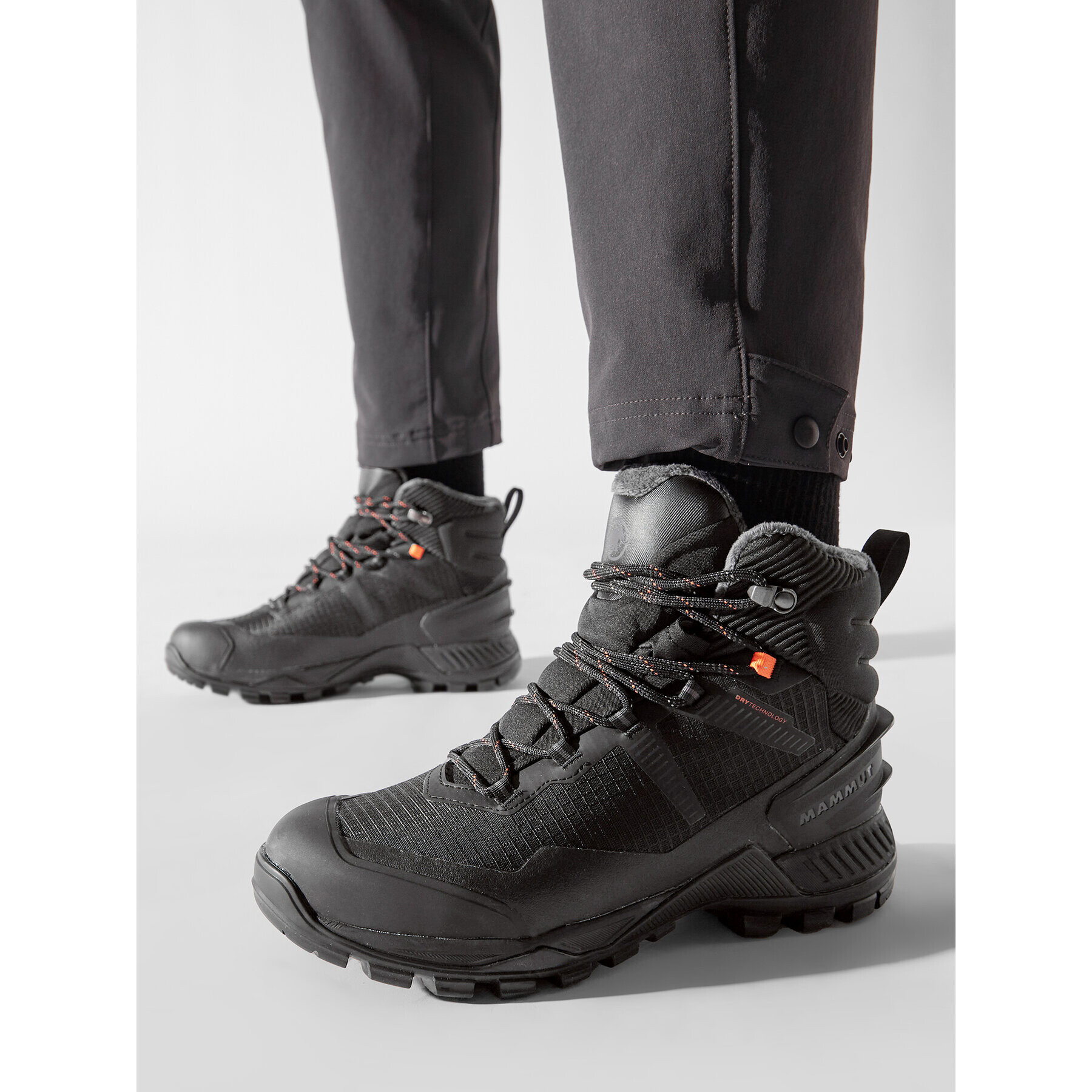 Mammut Trekkings Blackfin III Mid Dt 3030-04820-0052 Negru - Pled.ro