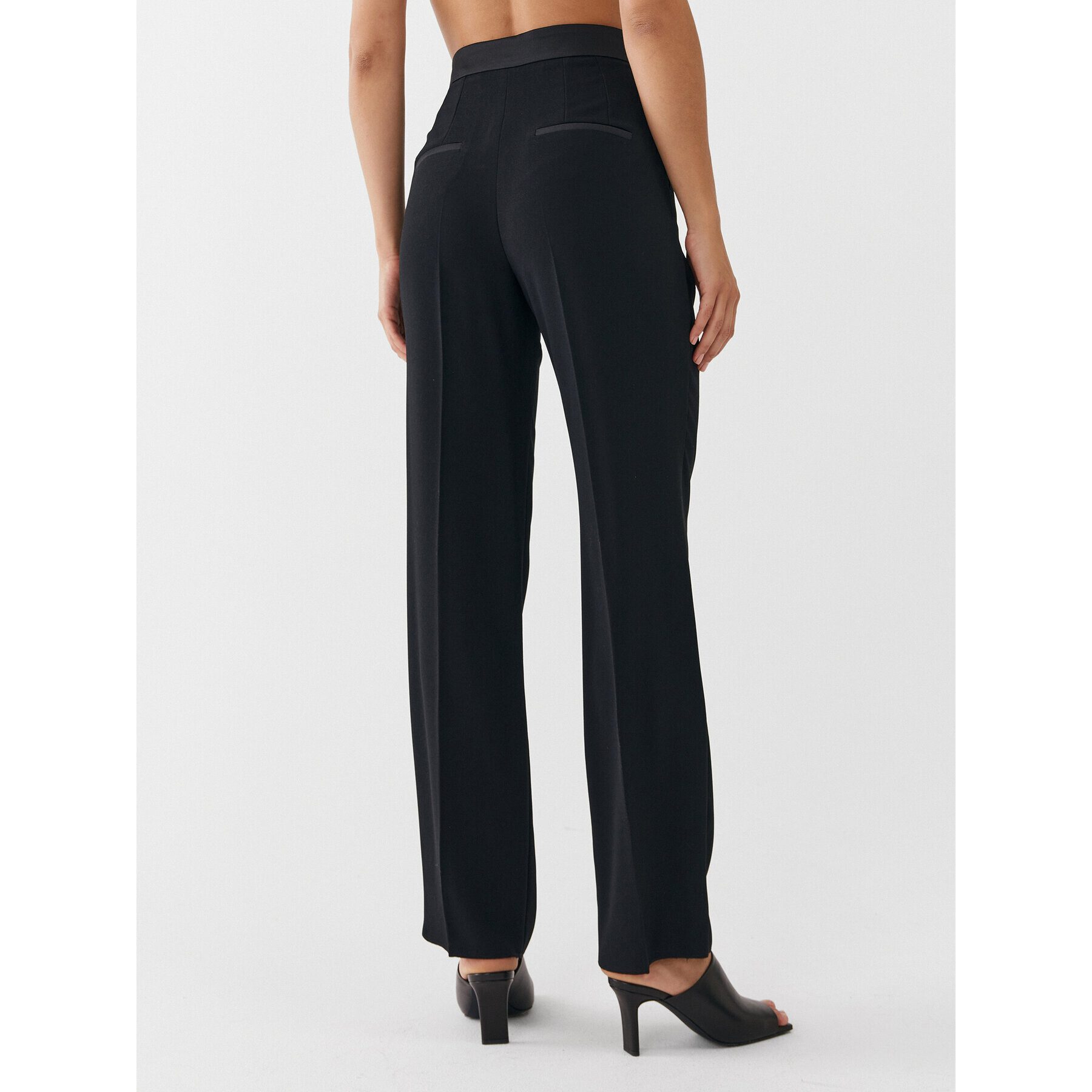 Marella Pantaloni din material Natif 2331360733 Negru Relaxed Fit - Pled.ro