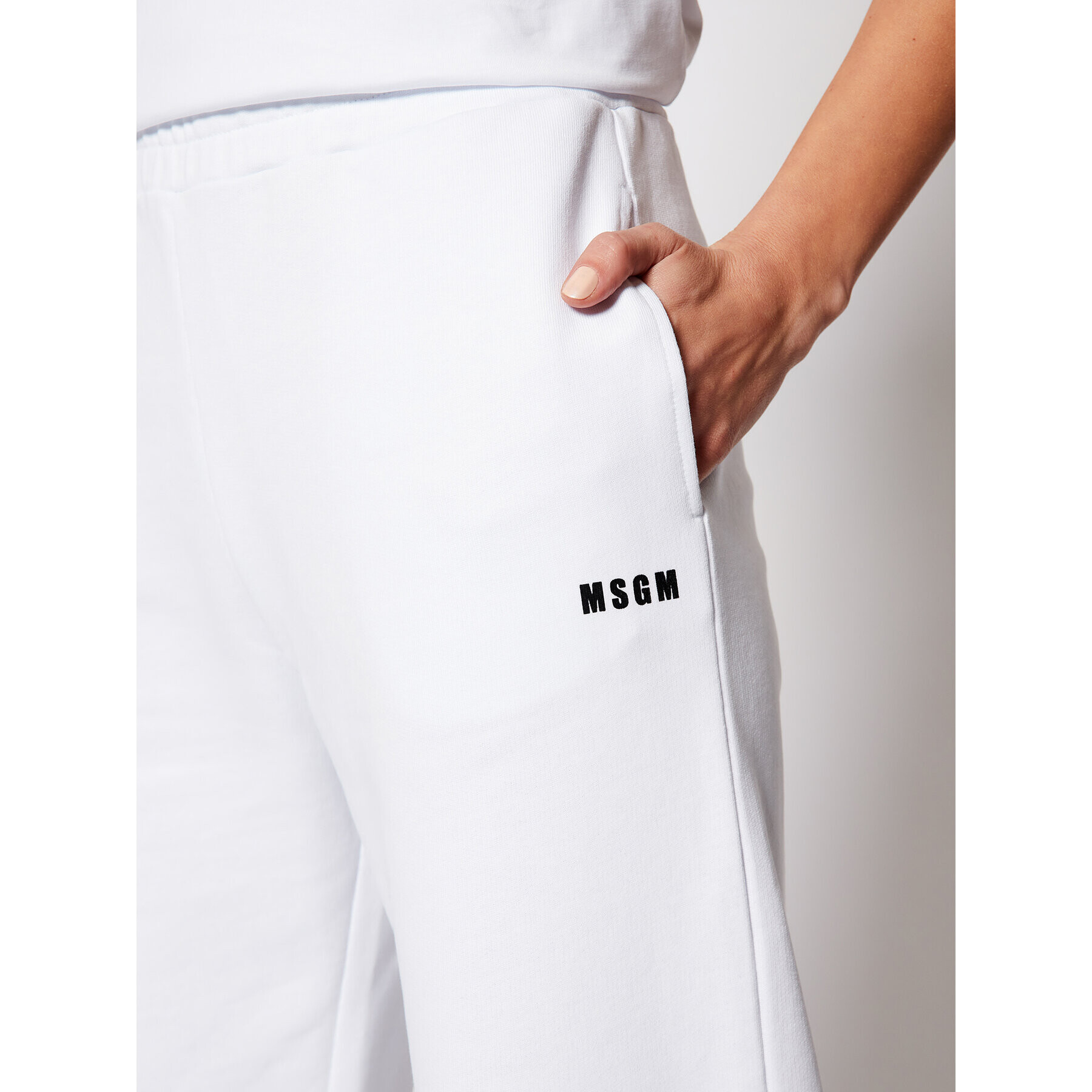 MSGM Pantaloni trening 3041MDP64 217299 Alb Regular Fit - Pled.ro