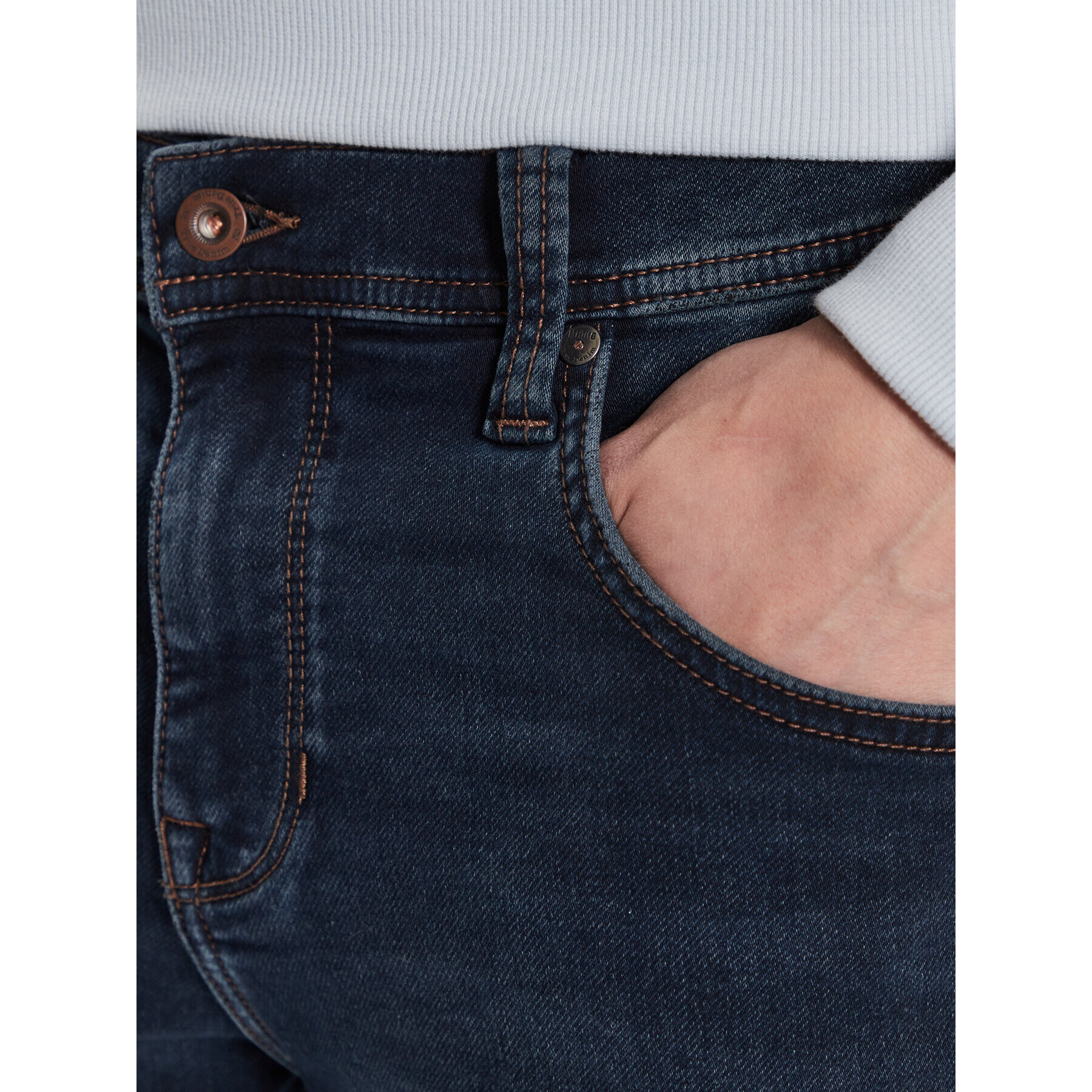 Mustang Pantaloni scurți de blugi Chicago 1013432 Bleumarin Regular Fit - Pled.ro