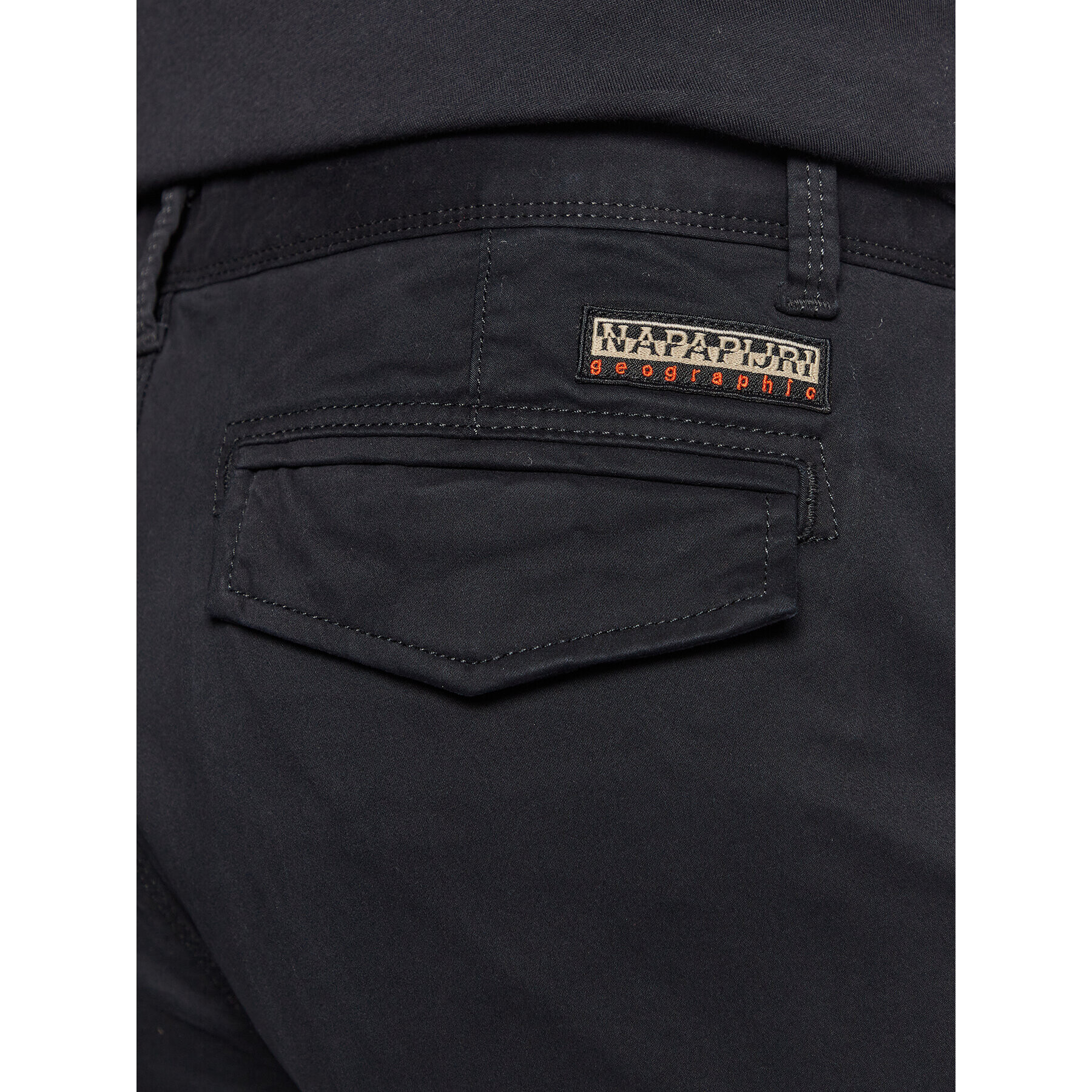 Napapijri Pantaloni din material Moto Wint 3 NP0A4GK3 Negru Regular Fit - Pled.ro