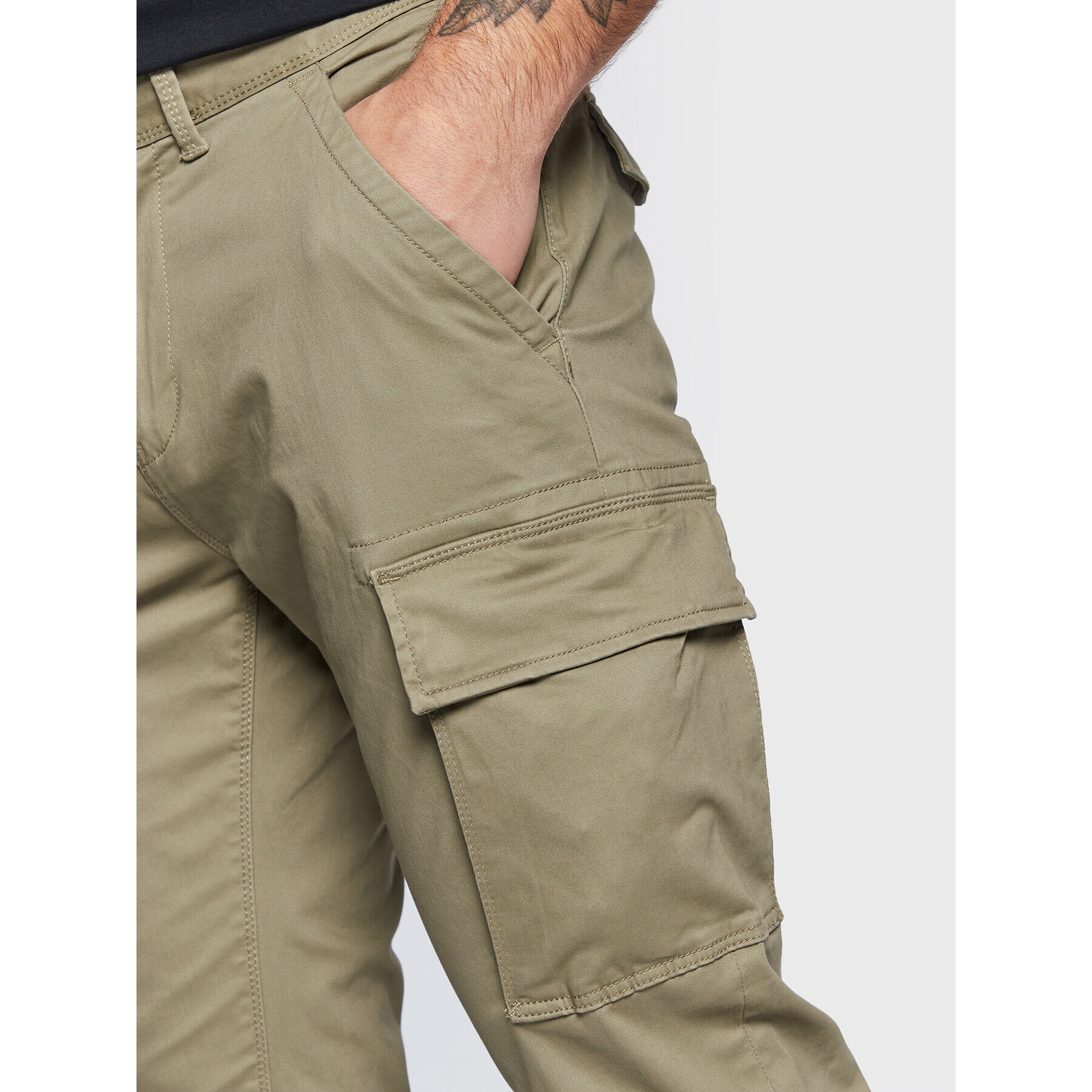 Napapijri Pantaloni din material Moto Wint 3 NP0A4GK3 Verde Regular Fit - Pled.ro