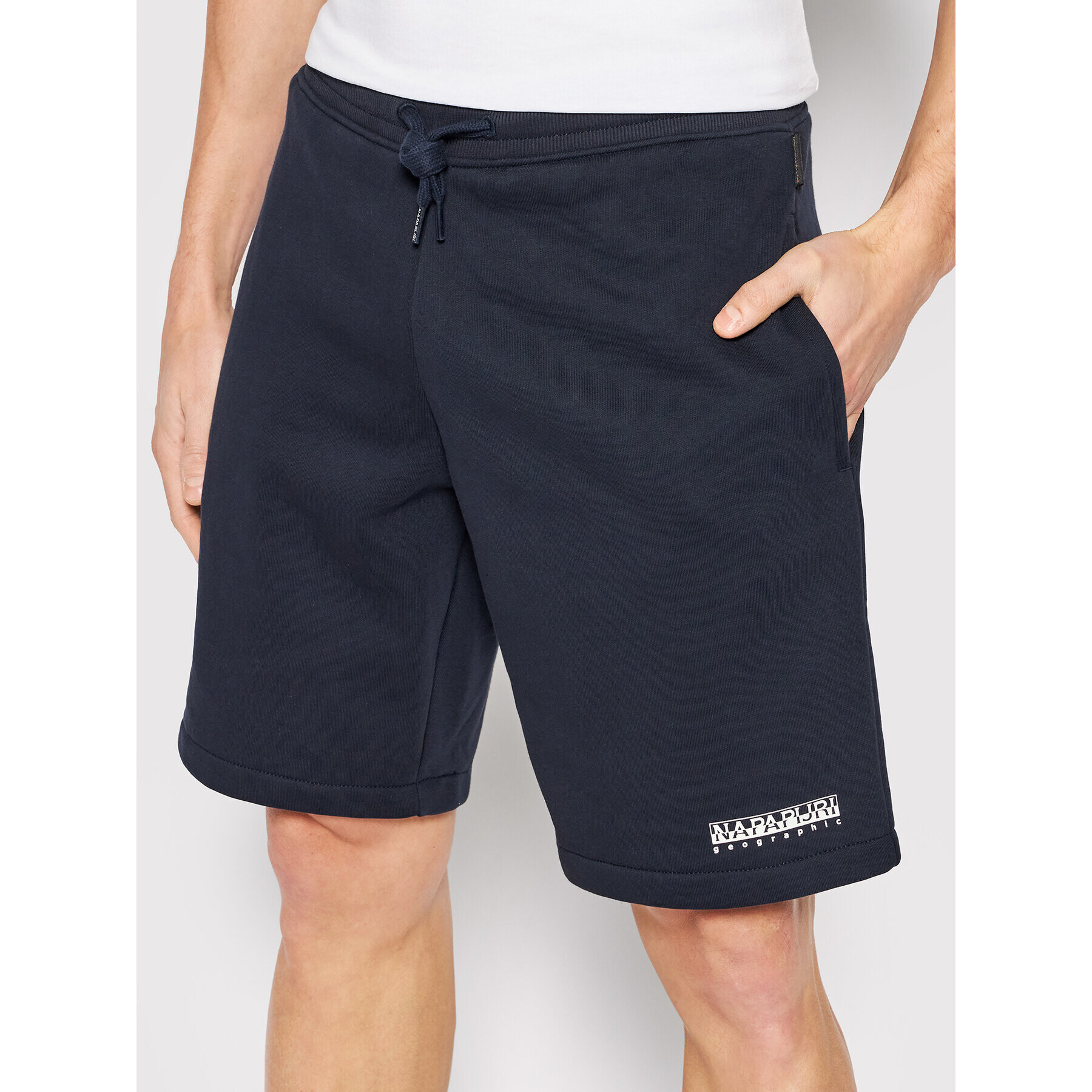 Napapijri Pantaloni scurți sport Box NP0A4GAO Bleumarin Regular Fit - Pled.ro