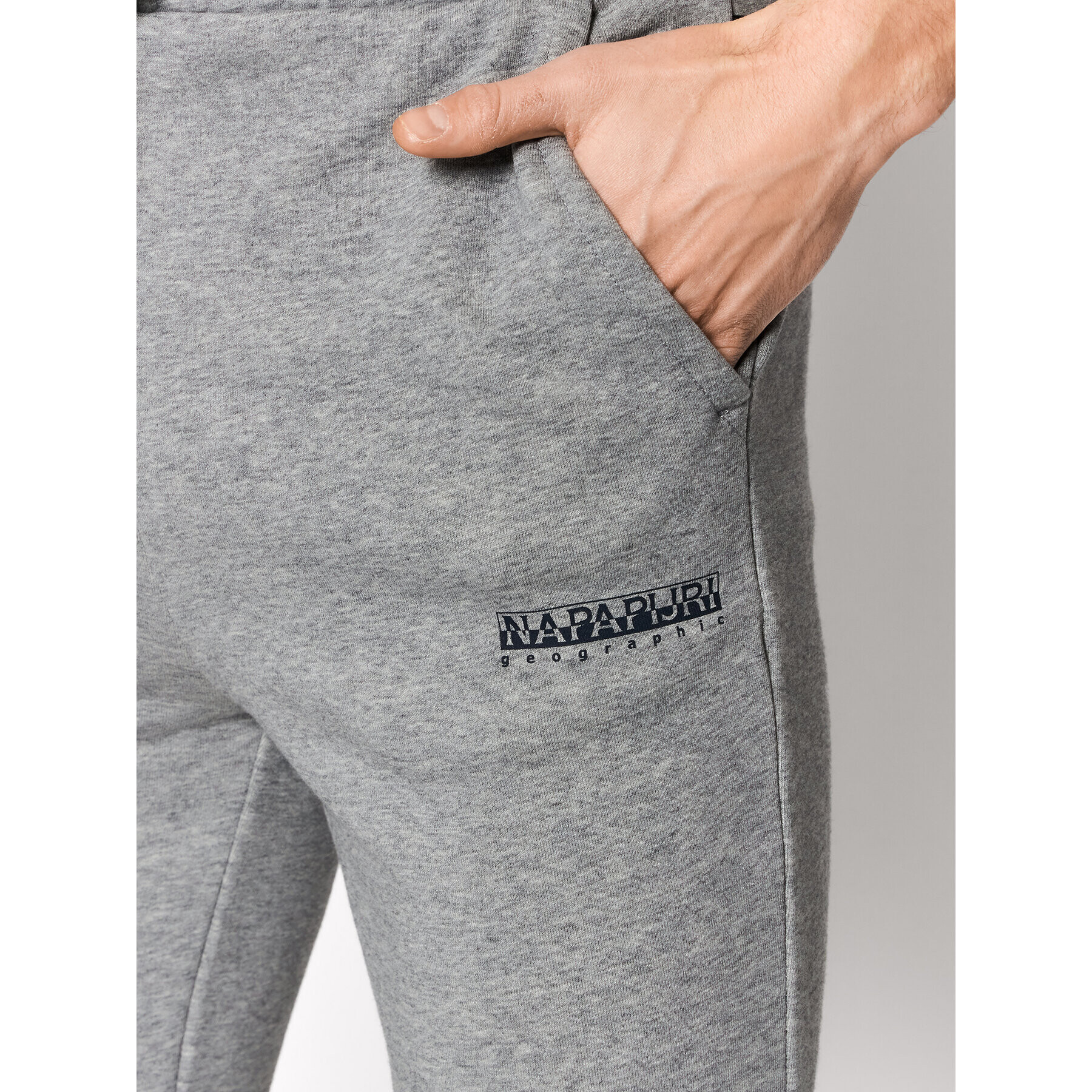 Napapijri Pantaloni trening M-Box 1 NP0A4GBL Gri Regular Fit - Pled.ro