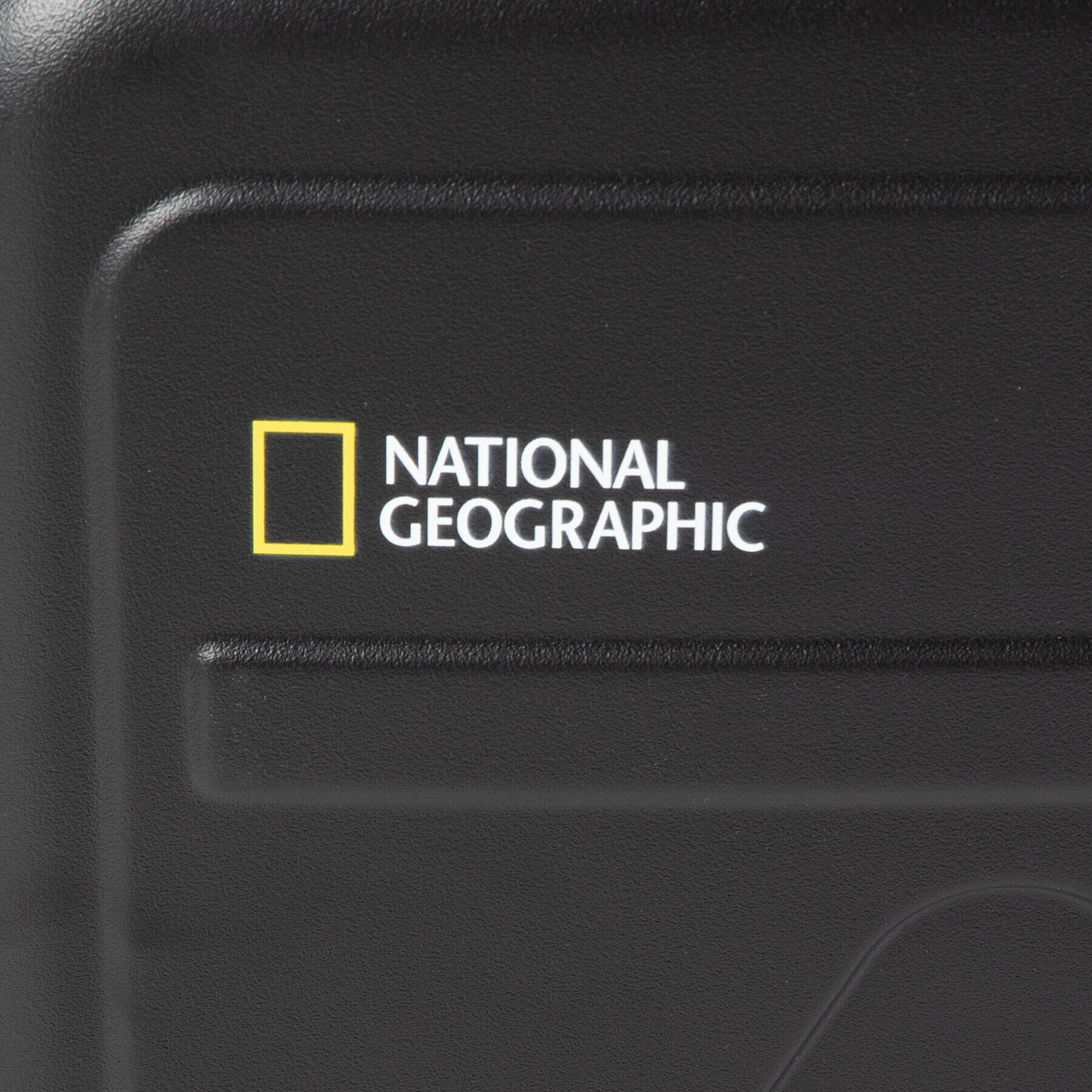 National Geographic Valiză Medie Rigidă Medium Trolley N205HA.60.06 Negru - Pled.ro