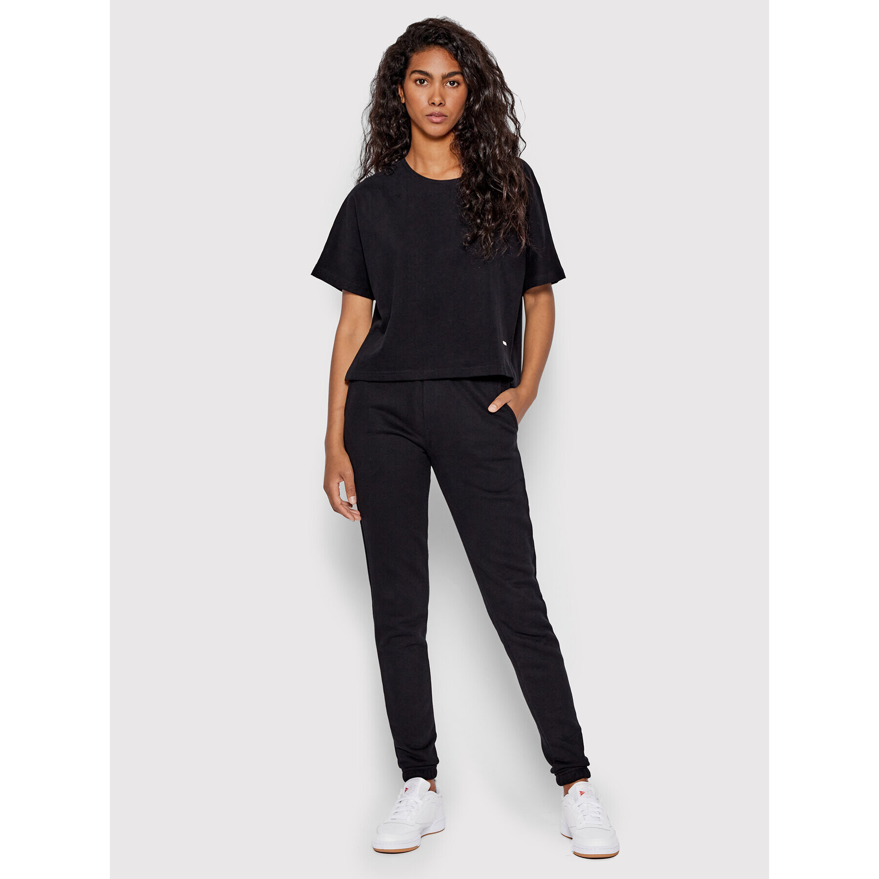 NEBBIA Pantaloni trening Iconic 408 Negru Relaxed Fit - Pled.ro