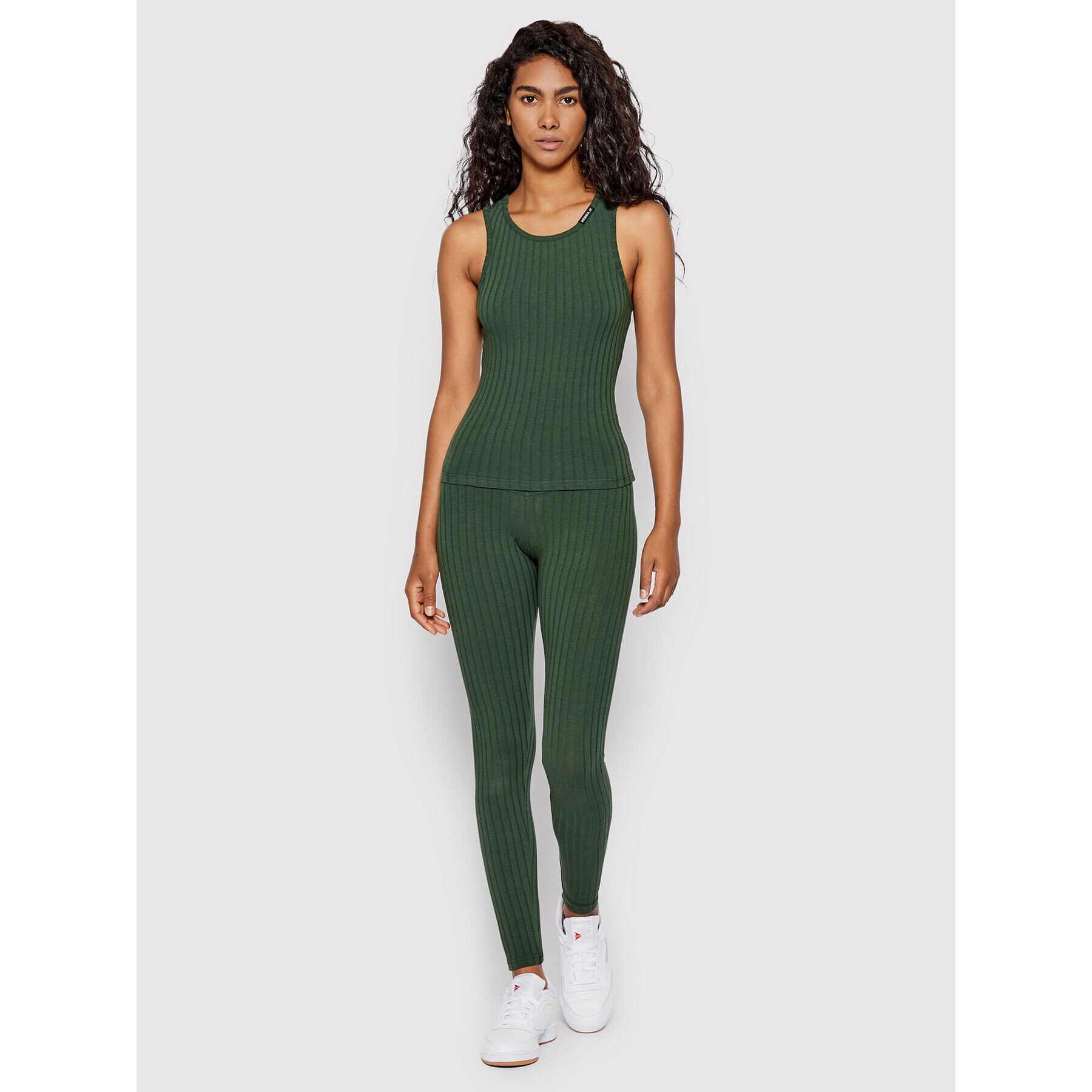 NEBBIA Top 414 Verde Slim Fit - Pled.ro