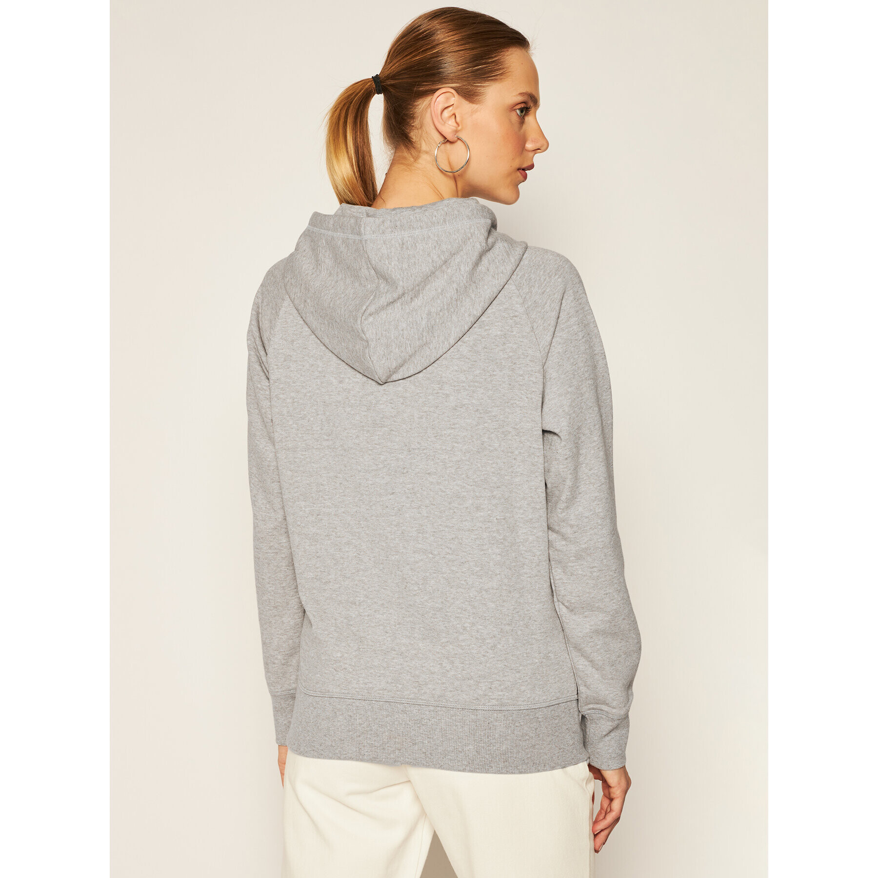 New Balance Bluză Esse po Hoodie NBWT0355 Gri Relaxed Fit - Pled.ro