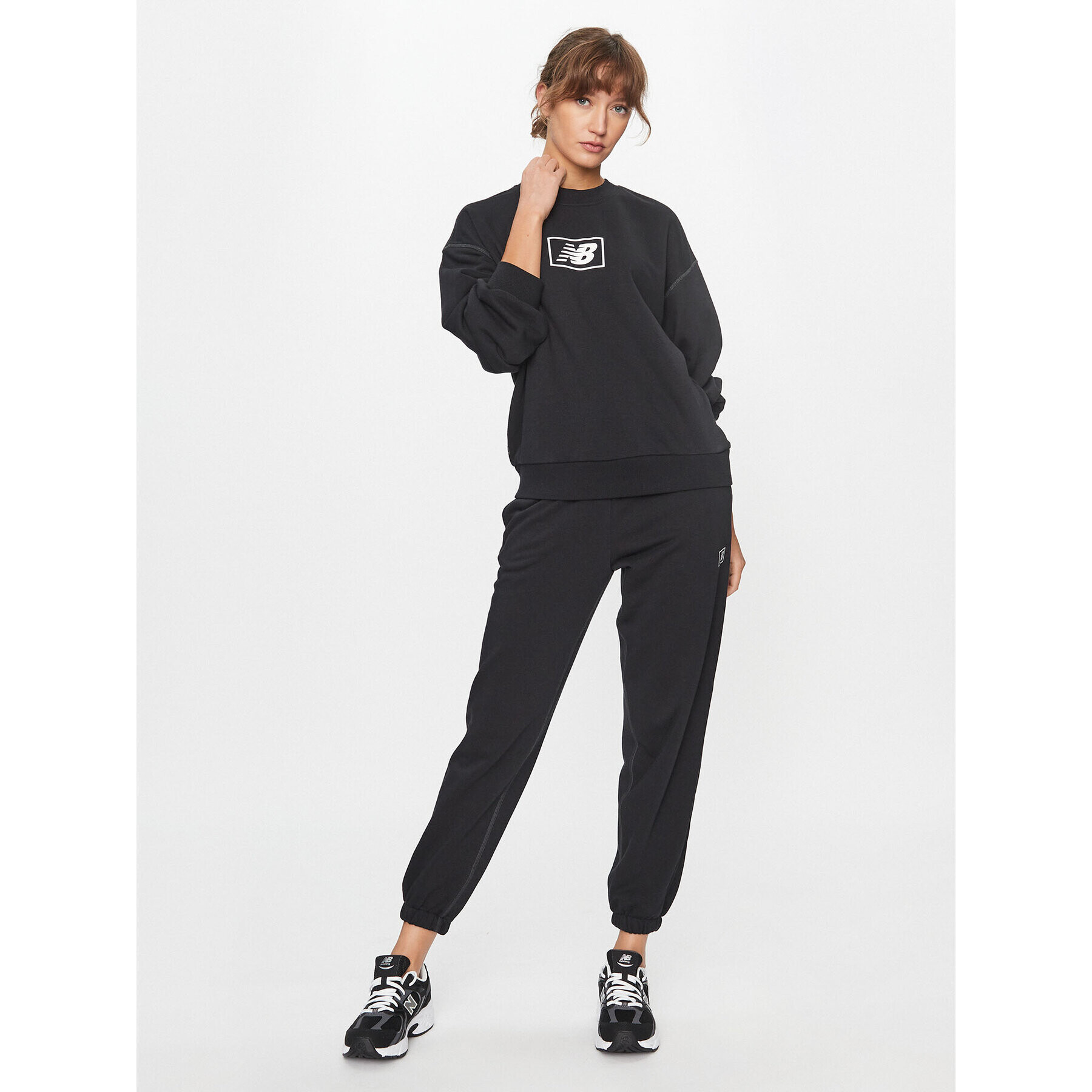 New Balance Bluză Essentials French Terry Crew WT33514 Negru Regular Fit - Pled.ro