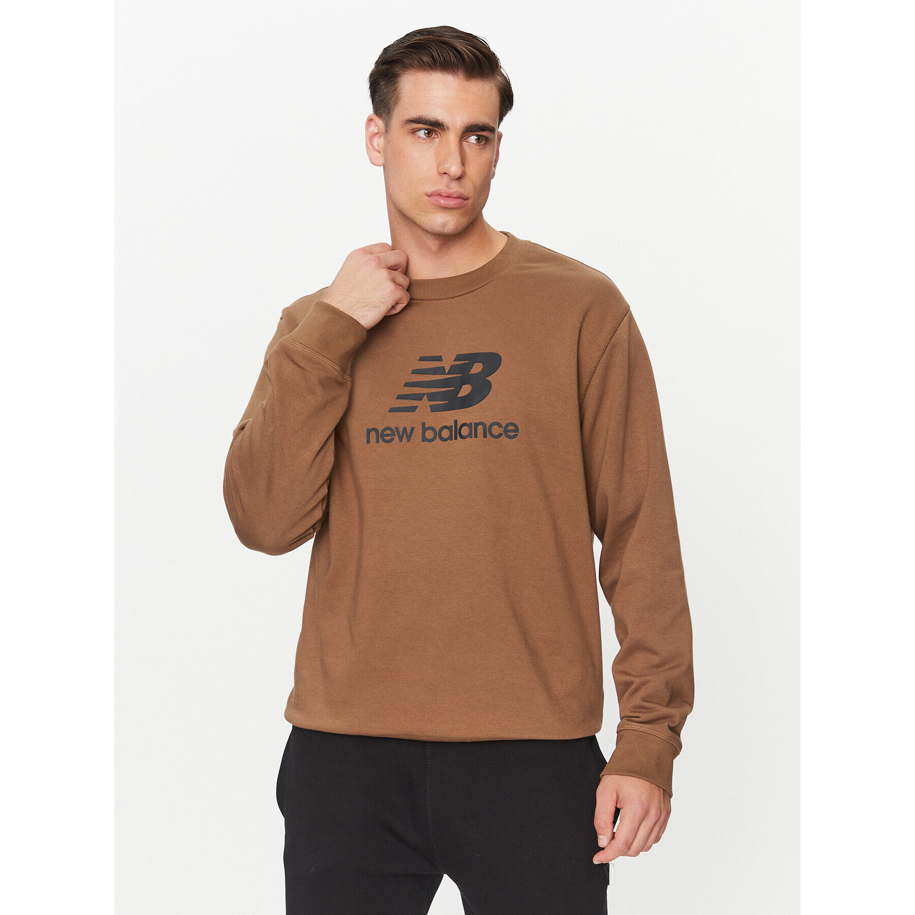 New Balance Bluză Essentials Stacked Logo French Terry Crewneck MT31538 Maro Regular Fit - Pled.ro