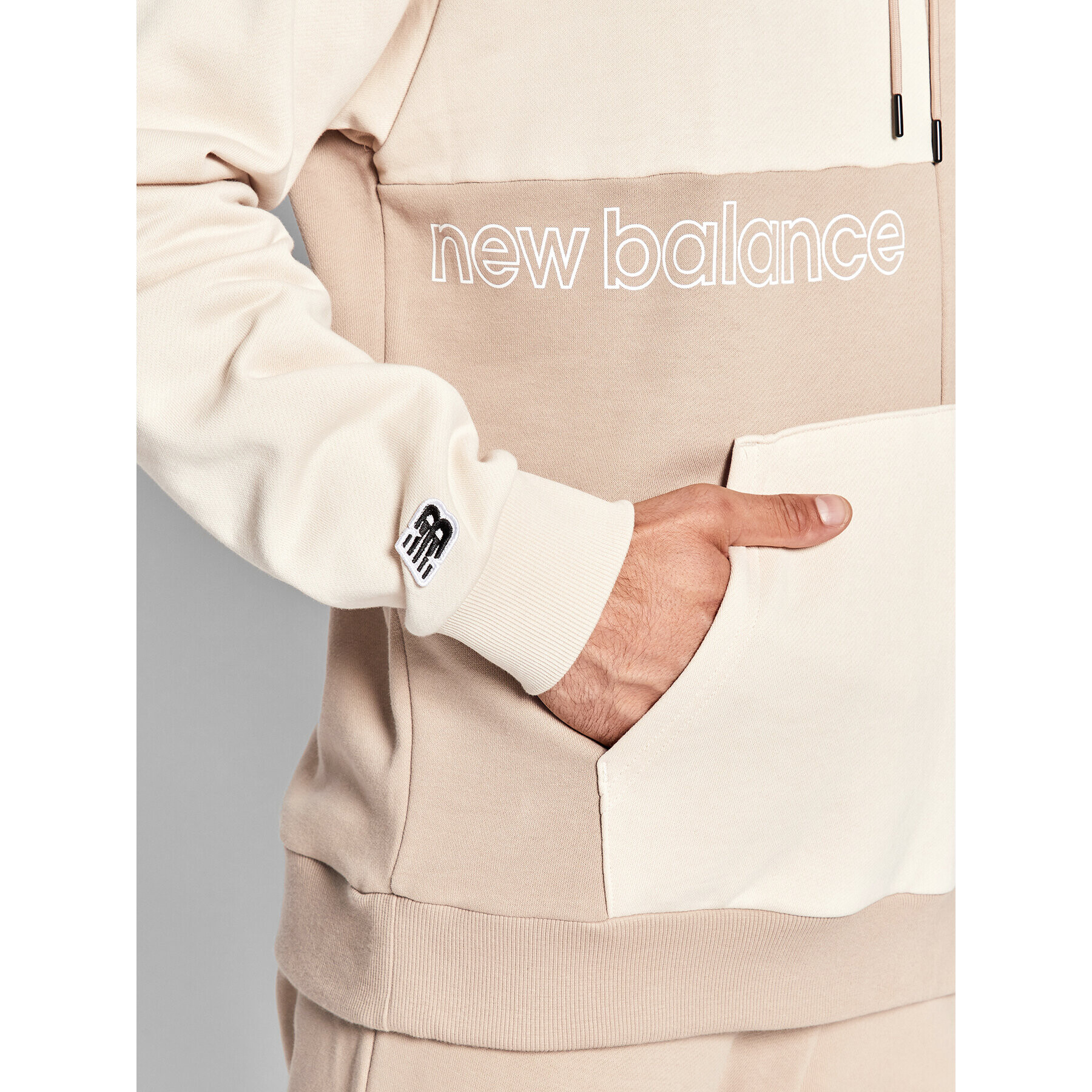 New Balance Bluză MT21551 Bej Relaxed Fit - Pled.ro