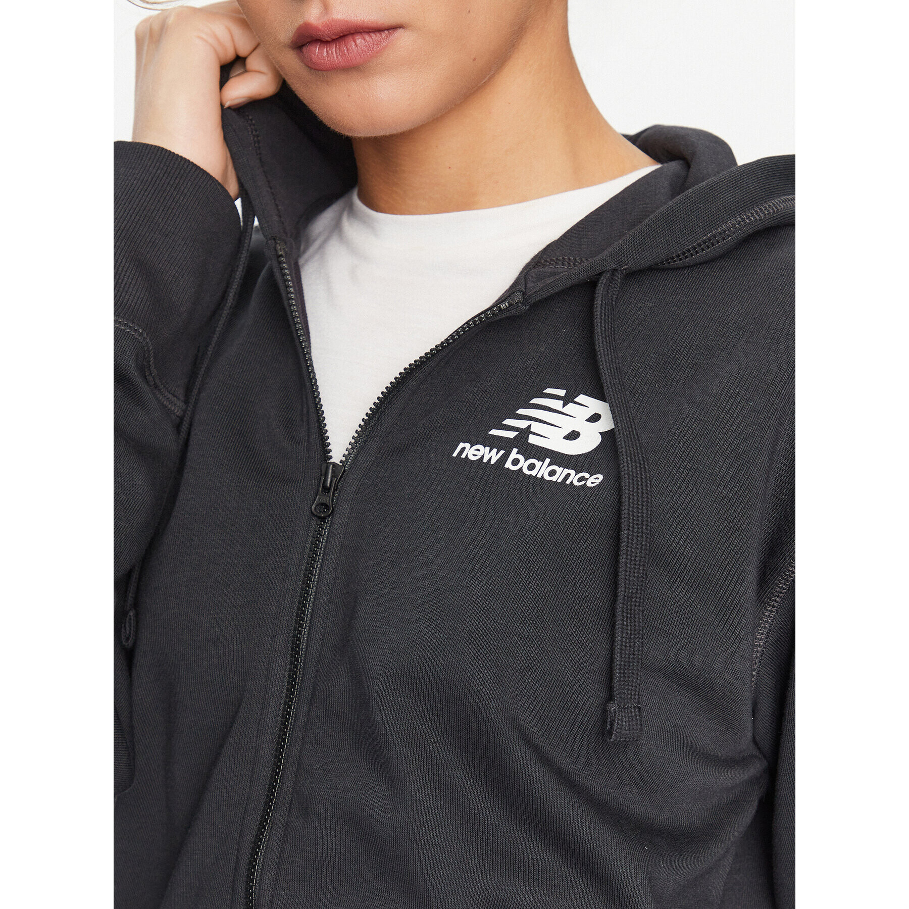 New Balance Bluză NB Essentials Stacked Logo Full Zip Hoodie WJ31530 Negru Regular Fit - Pled.ro