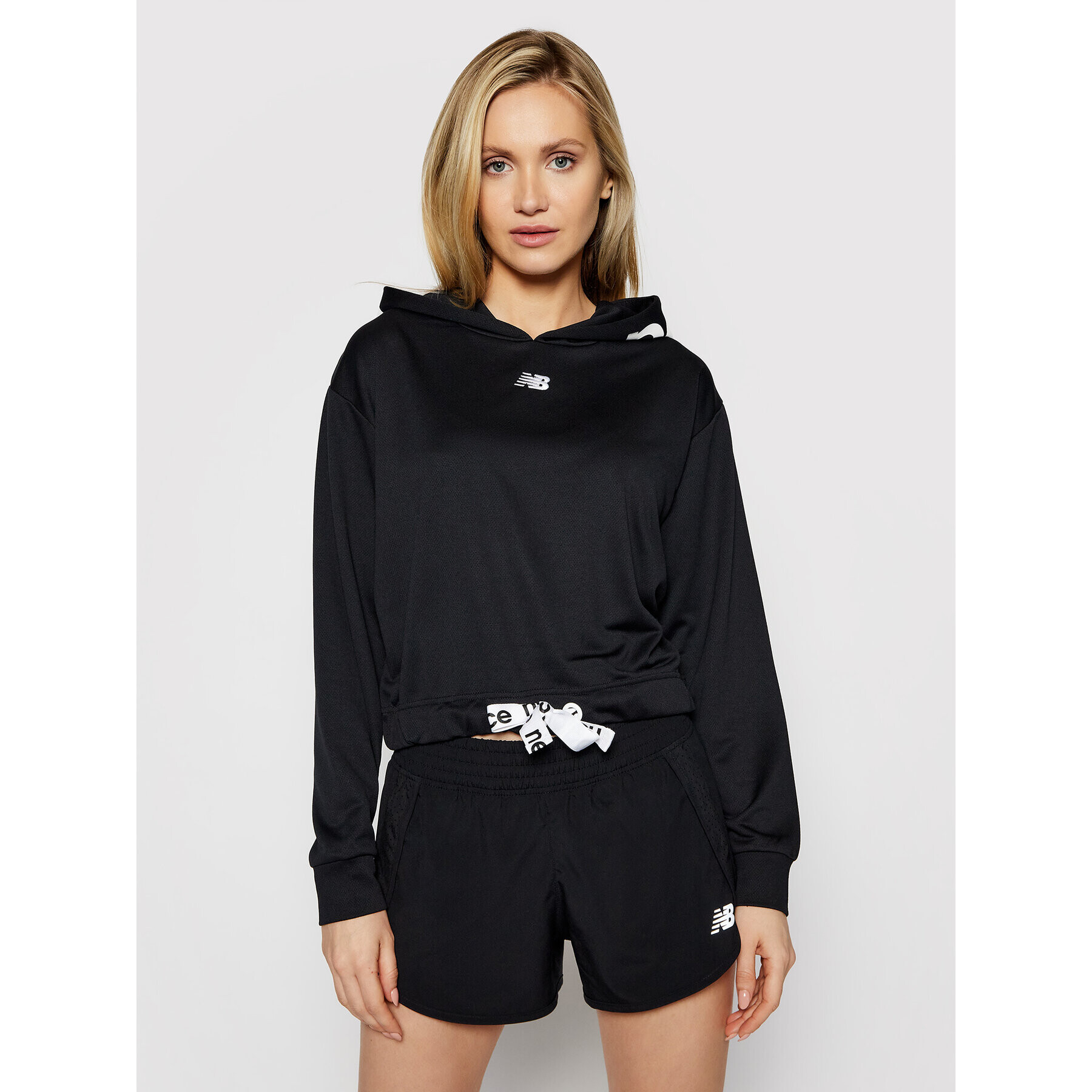 New Balance Bluză NBWT11169 Negru Relaxed Fit - Pled.ro