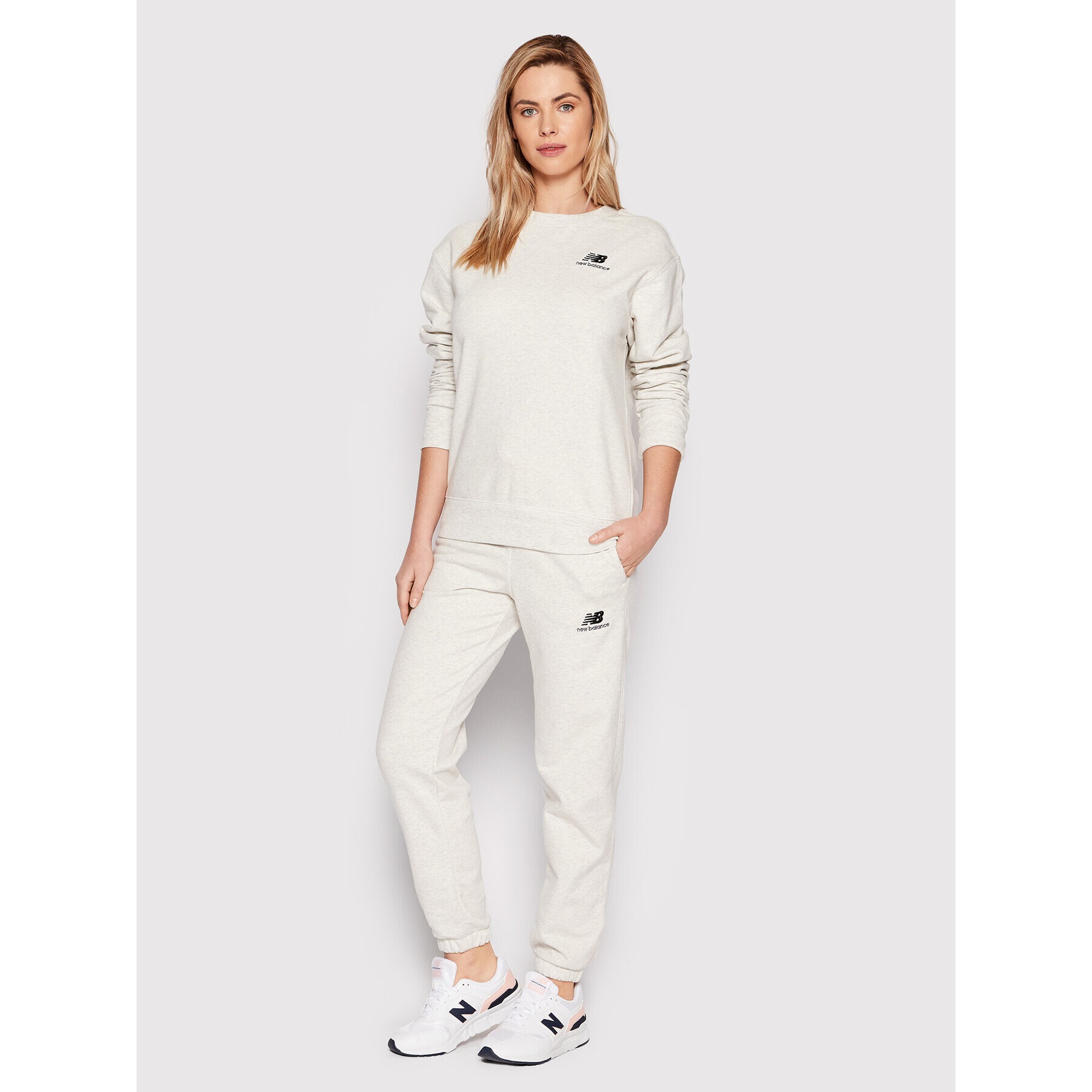 New Balance Bluză Unisex UT21501 Bej Relaxed Fit - Pled.ro