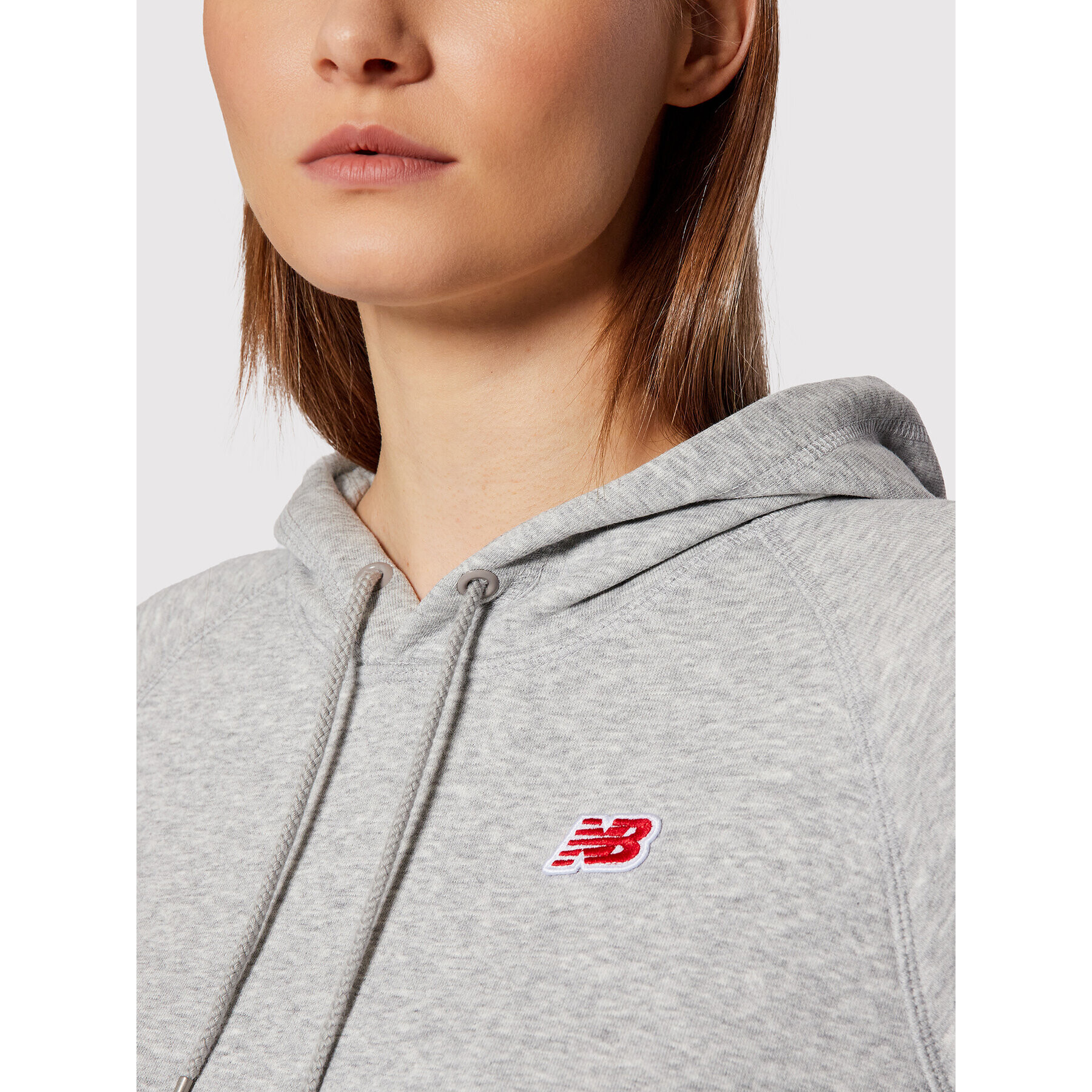 New Balance Bluză WT13570 Gri Relaxed Fit - Pled.ro