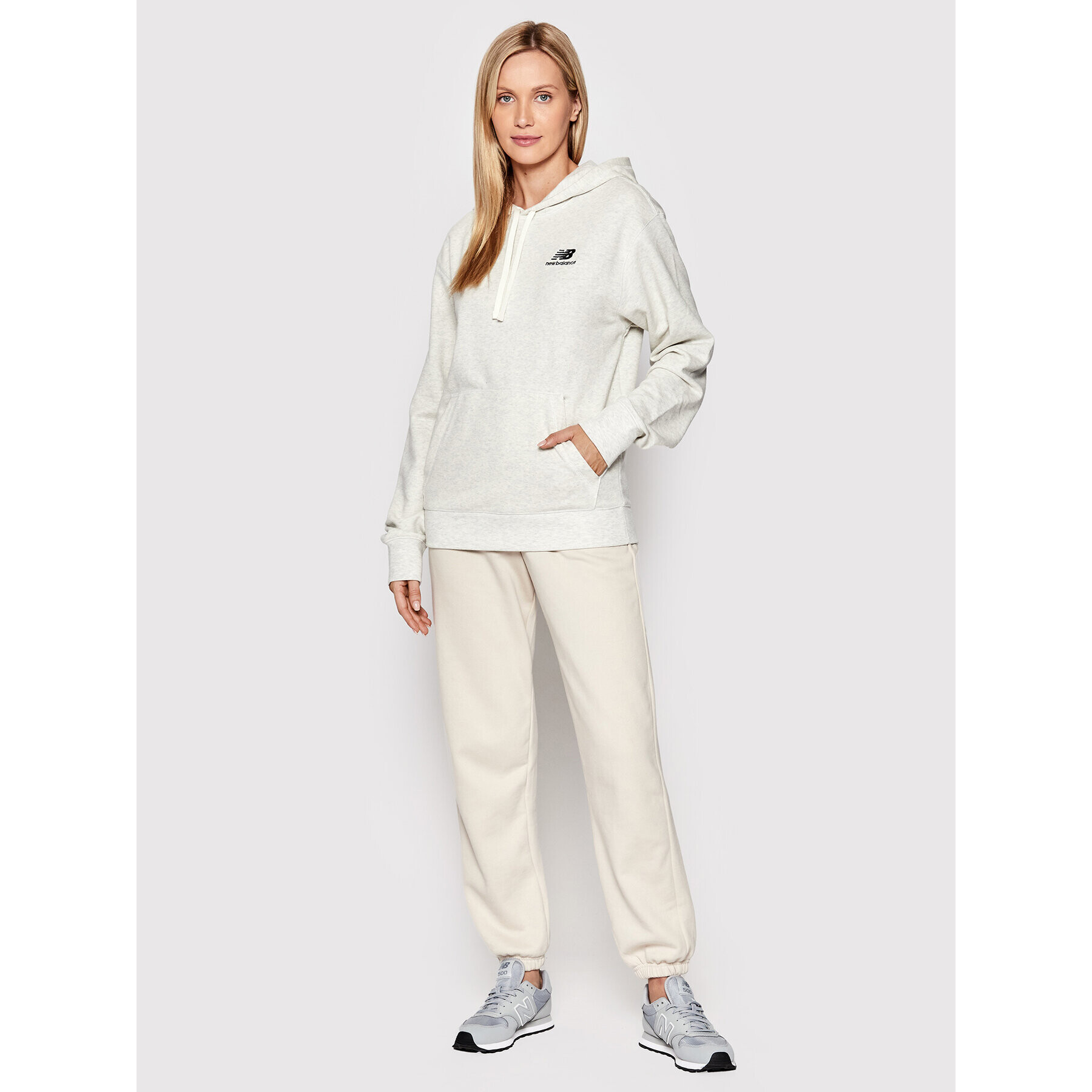 New Balance Bluză Unisex UT21500 Gri Relaxed Fit - Pled.ro