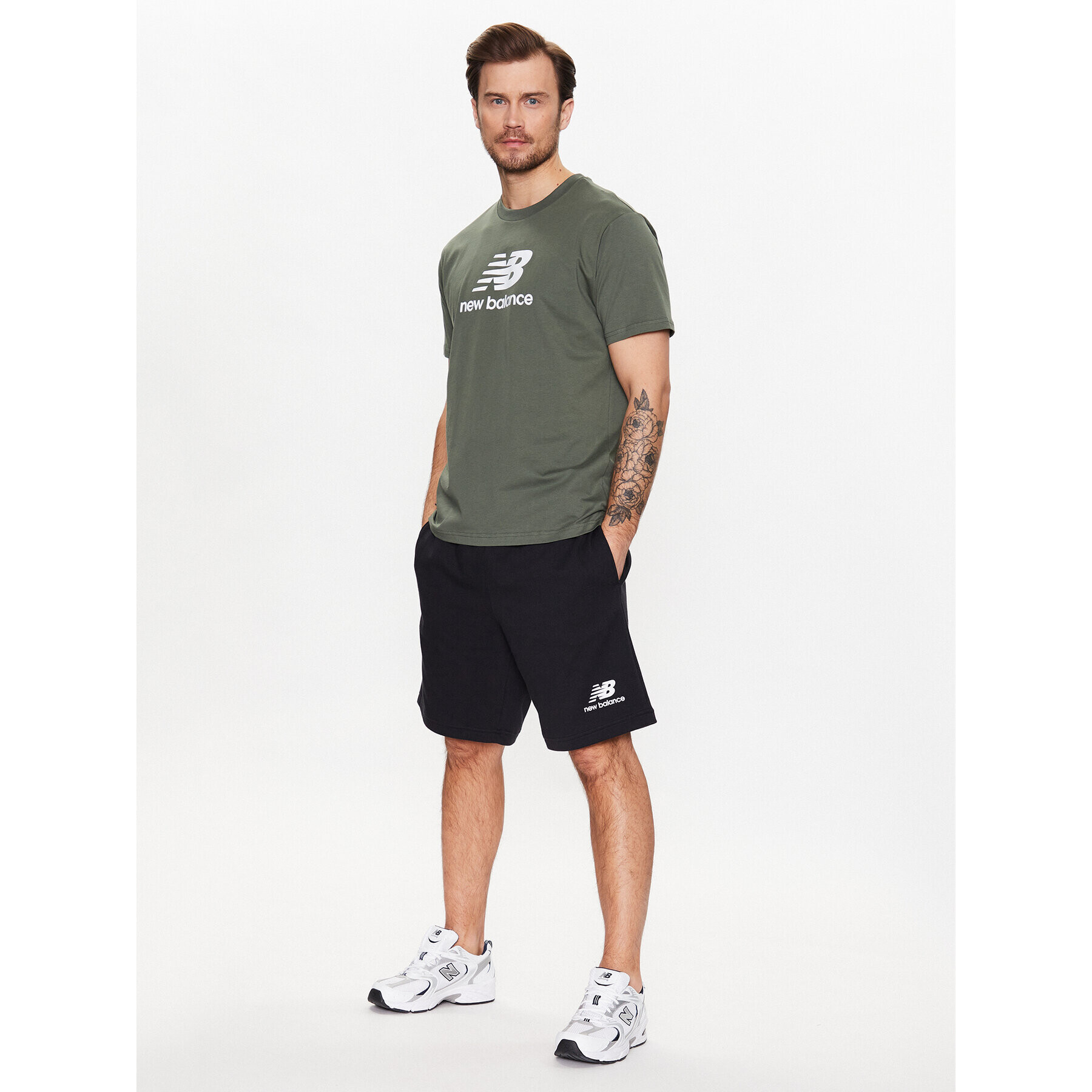 New Balance Pantaloni scurți sport MS3154 Negru Regular Fit - Pled.ro