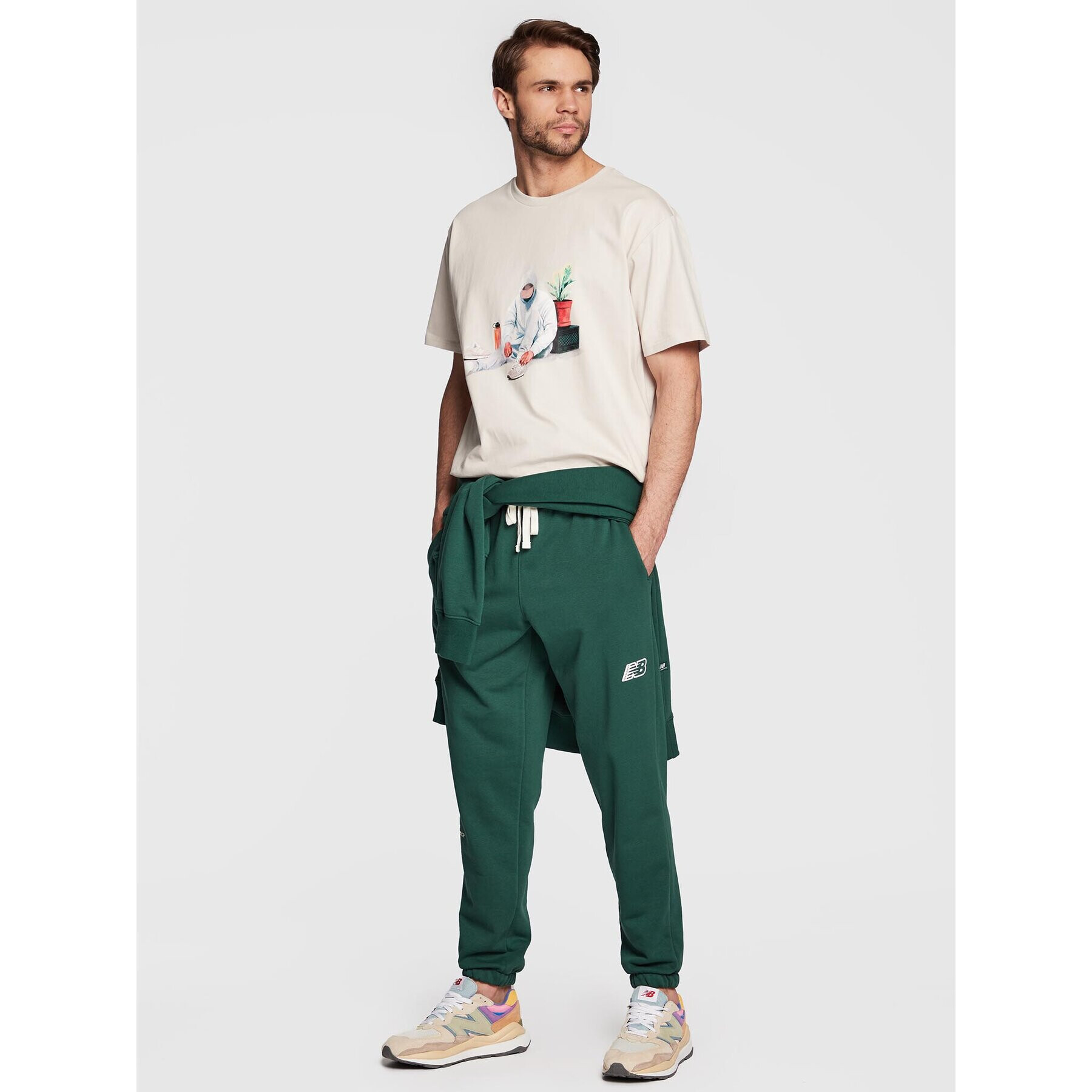 New Balance Pantaloni trening Essentials Magnify MP23504 Verde Regular Fit - Pled.ro