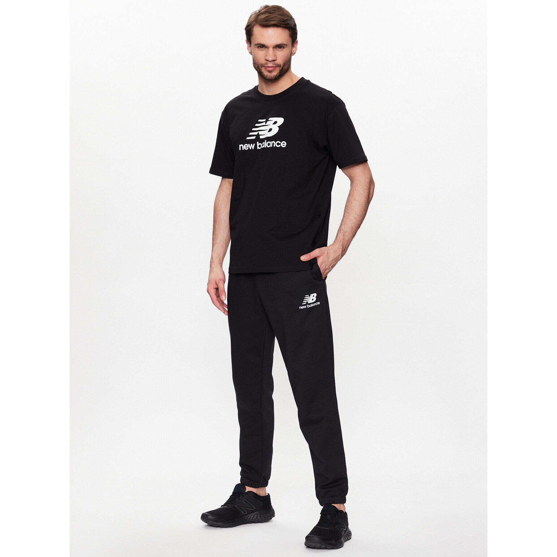 New Balance Pantaloni trening MP31539 Negru Regular Fit - Pled.ro