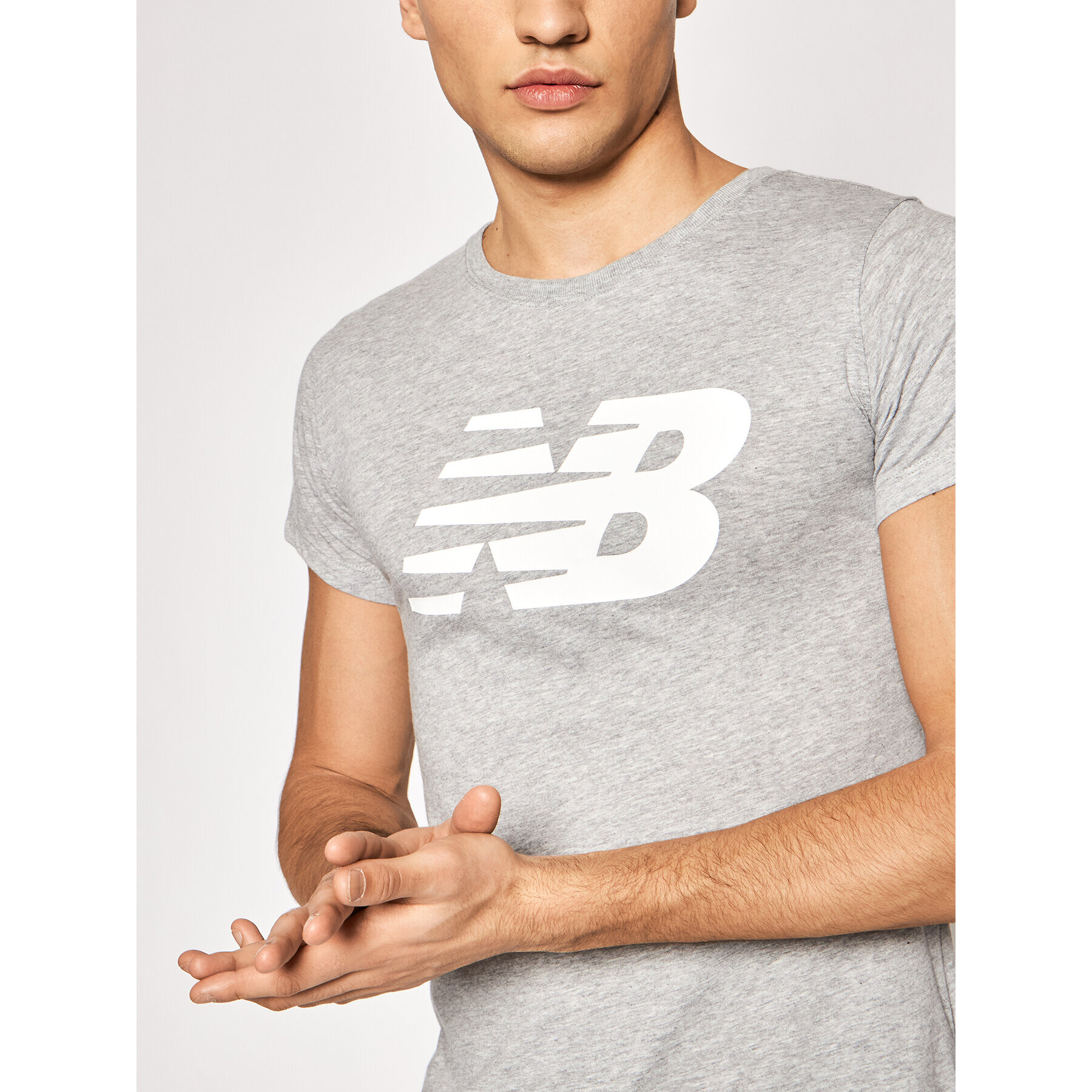 New Balance Tricou Nb Cl Fly NBWT0381 Gri Athletic Fit - Pled.ro