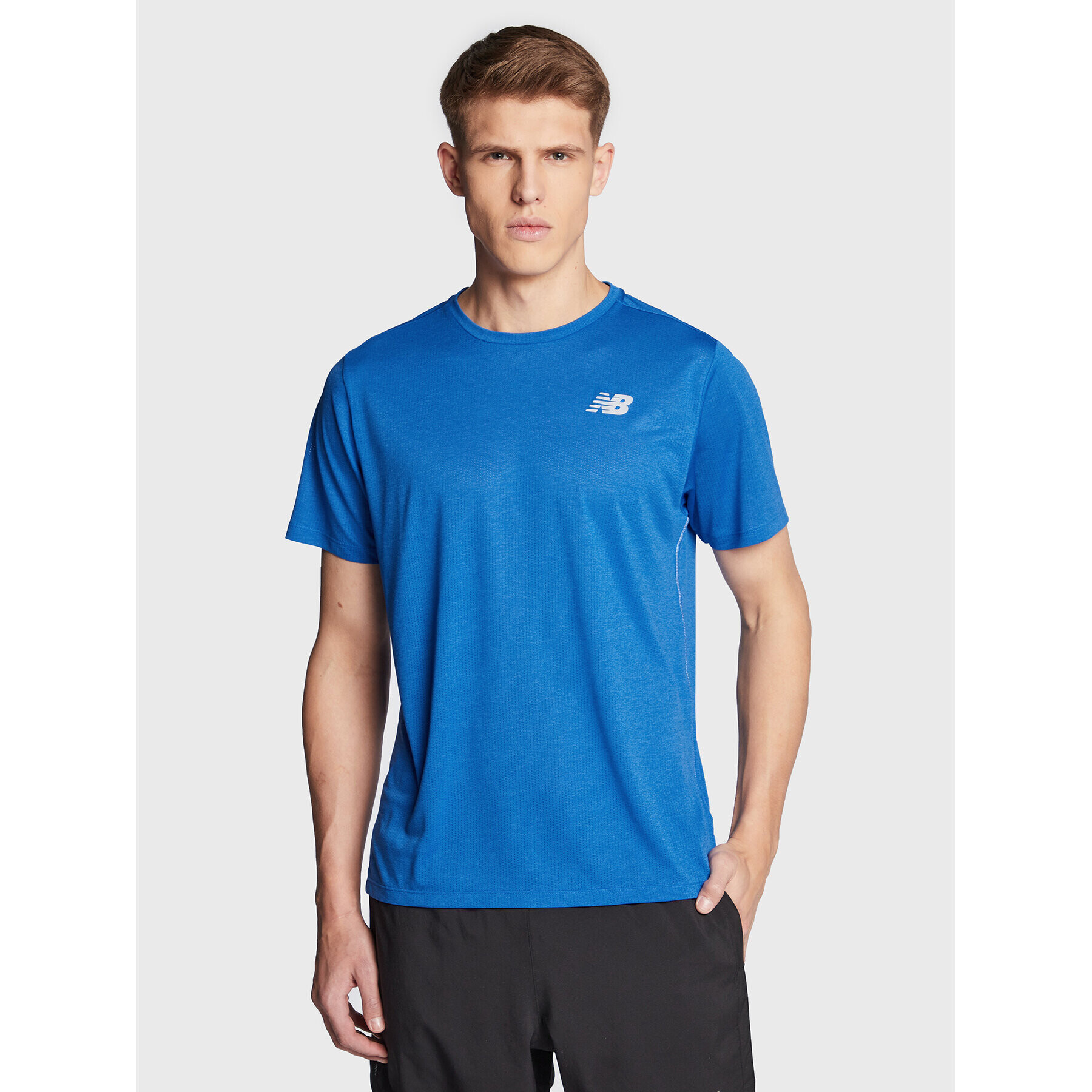 New Balance Tricou tehnic Impact Run MT21262 Albastru Athletic Fit - Pled.ro