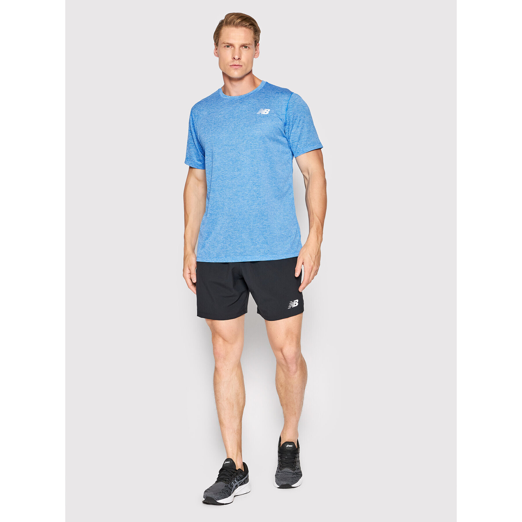 New Balance Tricou tehnic Tenacity MT11095 Albastru Athletic Fit - Pled.ro