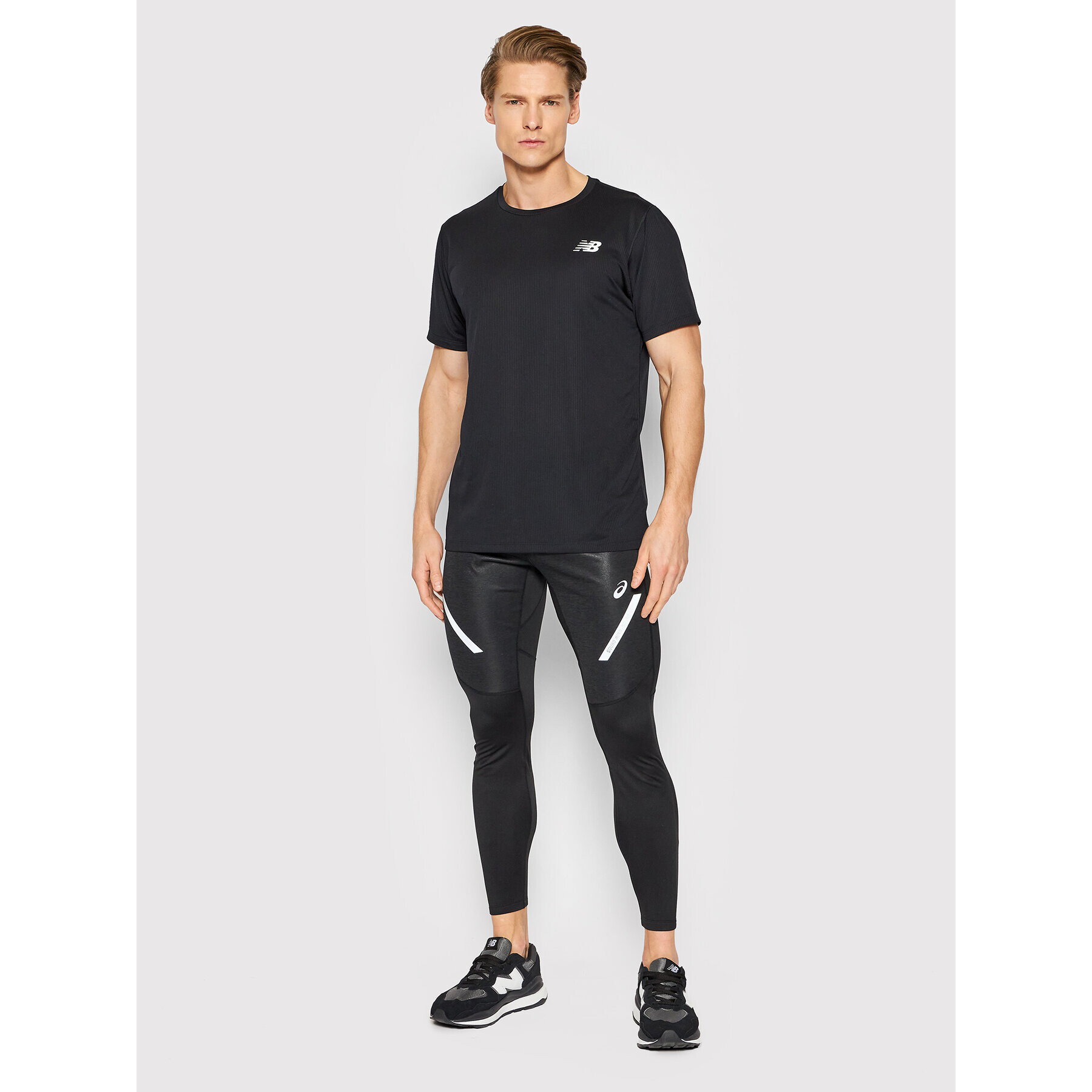 New Balance Tricou tehnic Tenacity MT11095 Negru Athletic Fit - Pled.ro