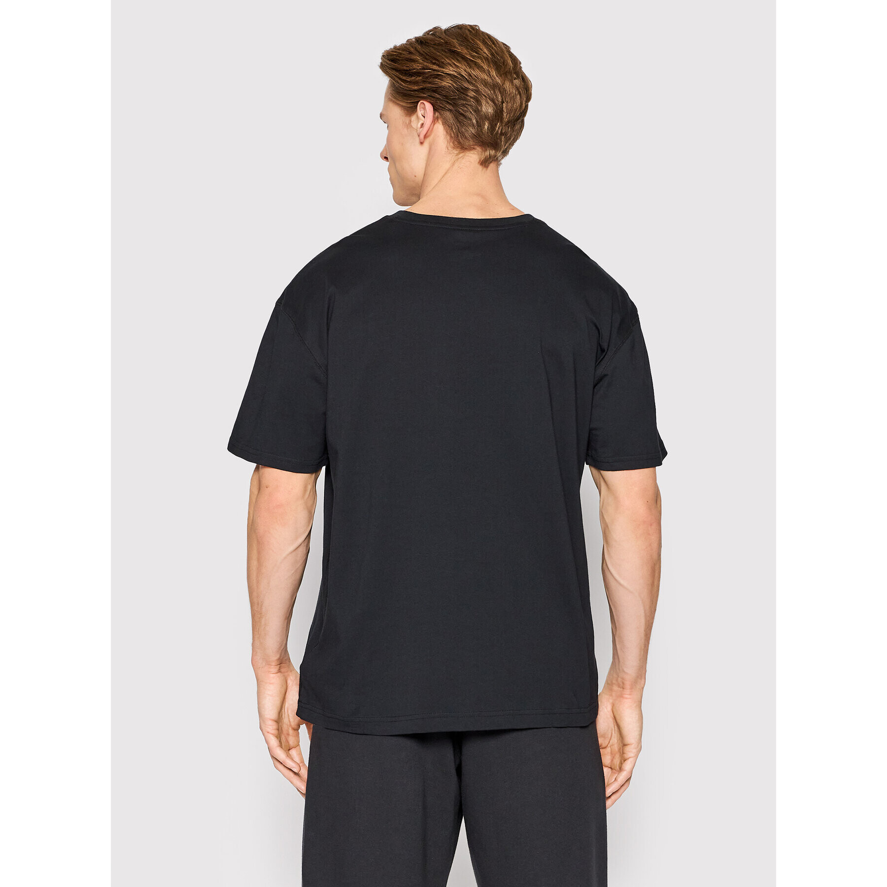 New Balance Tricou Unisex UT21503 Negru Relaxed Fit - Pled.ro