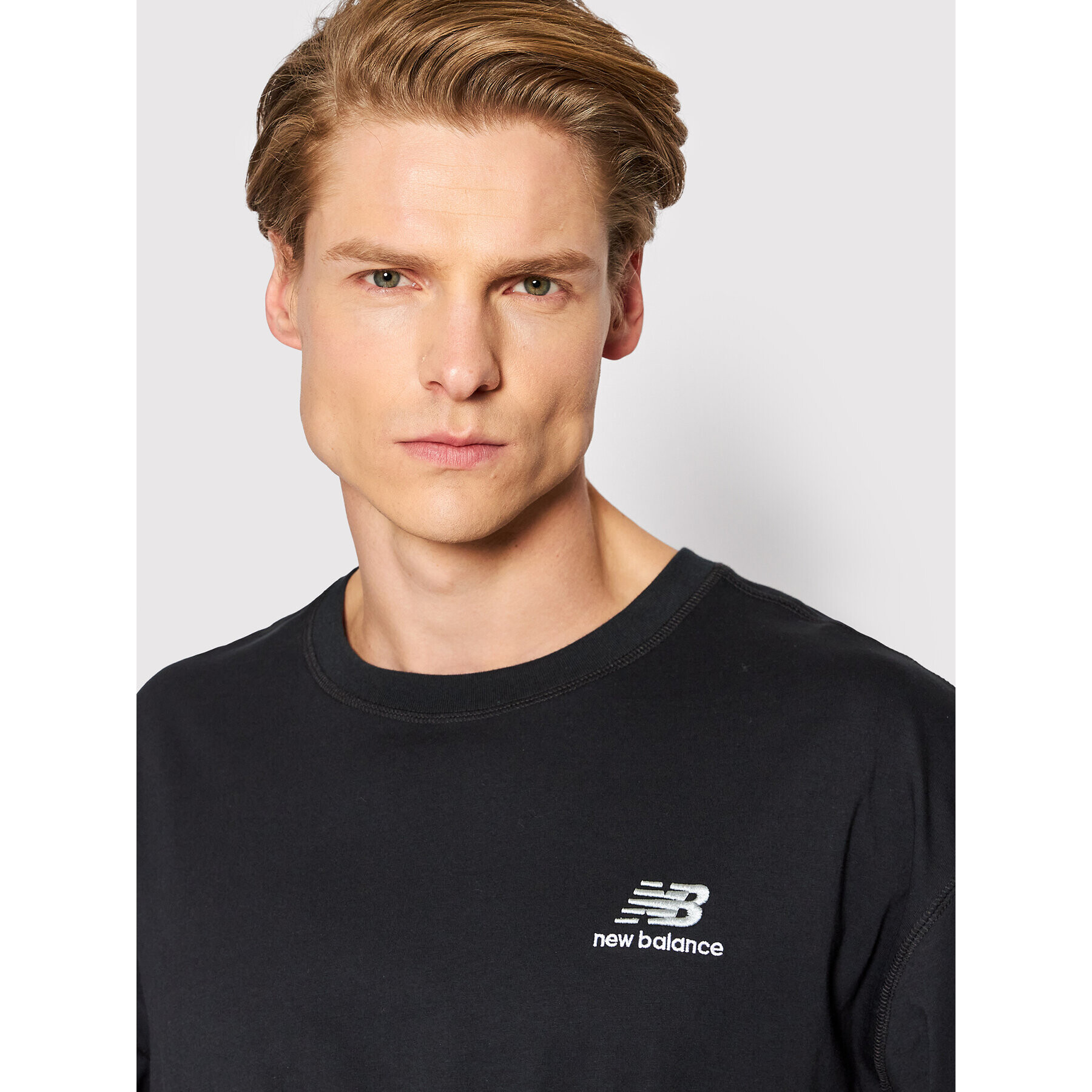 New Balance Tricou Unisex UT21503 Negru Relaxed Fit - Pled.ro