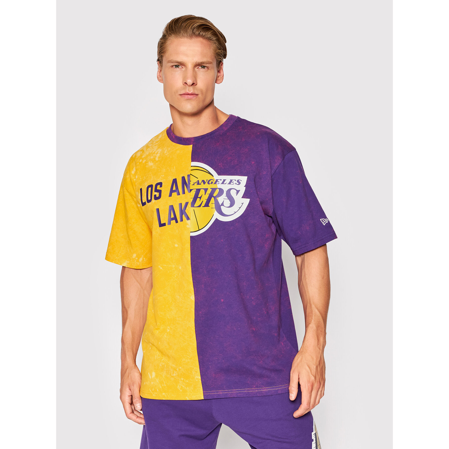 New Era Tricou LA Lakers Split Graphic 13083855 Galben Regular Fit - Pled.ro