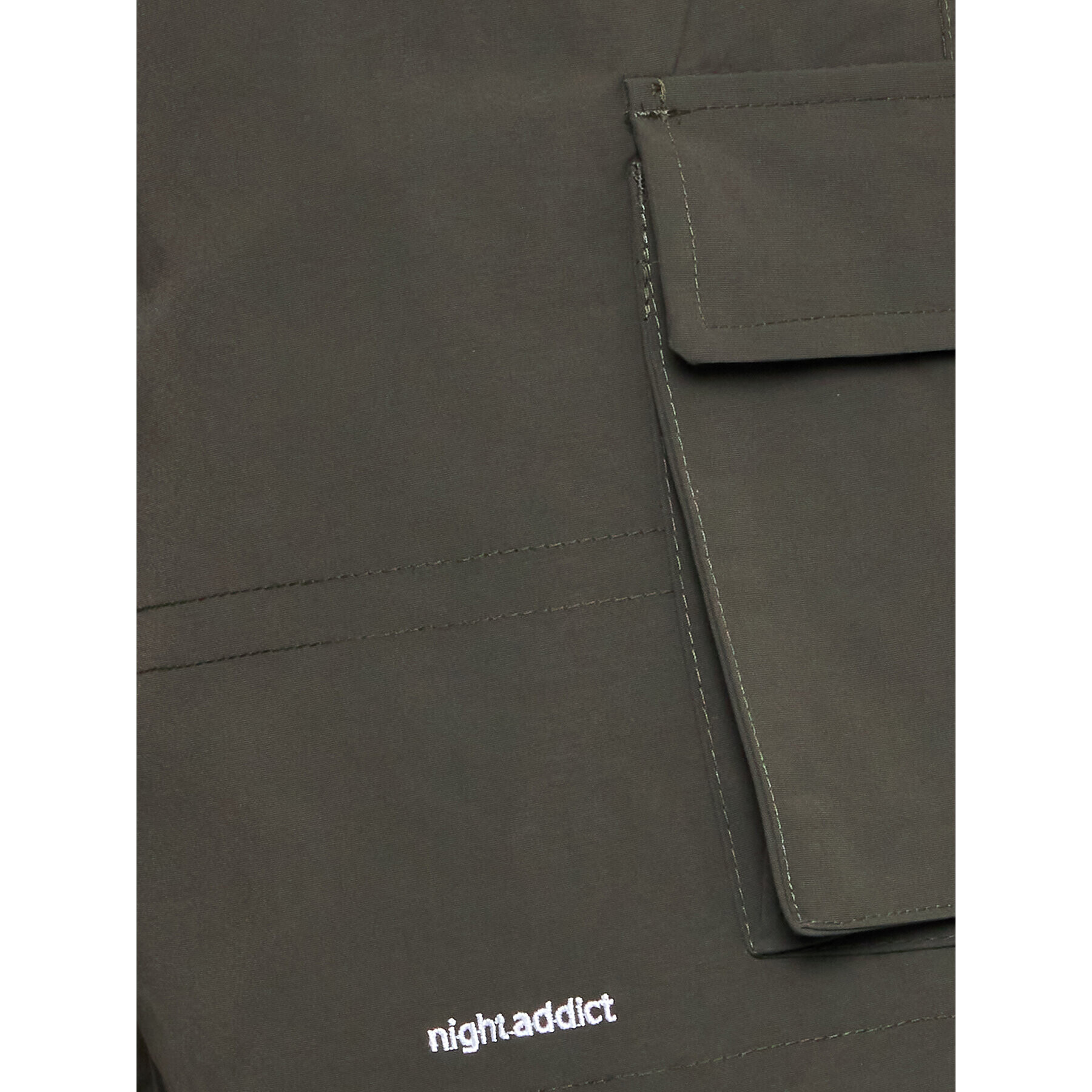 Night Addict Pantaloni scurți sport MSRT-NAACEB Verde Regular Fit - Pled.ro