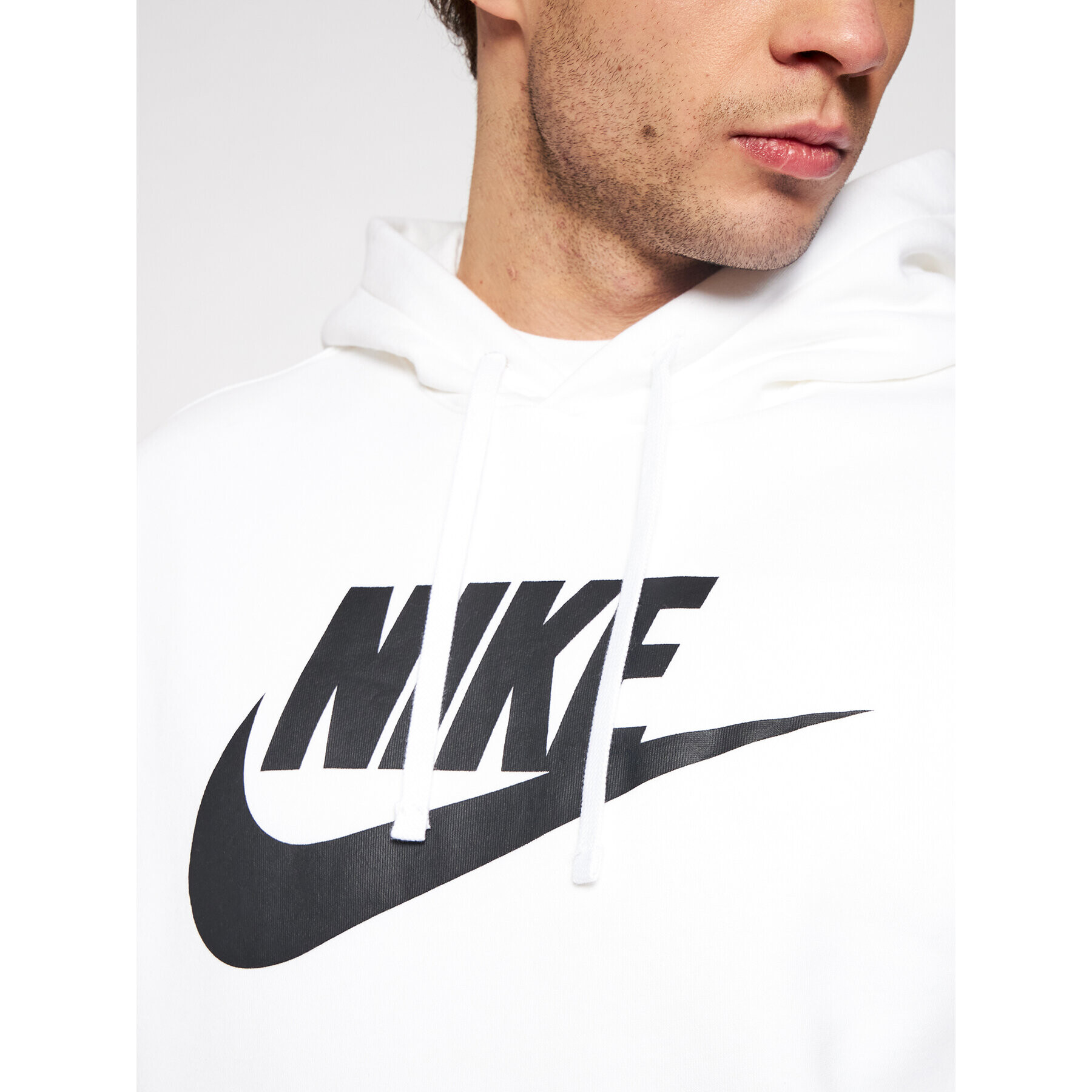 Nike Bluză Sportswear Club BV2973 Alb Standard Fit - Pled.ro