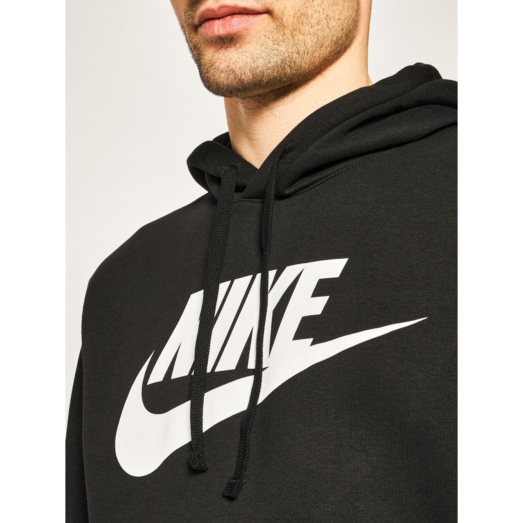 Nike Bluză Sportswear Club BV2973 Negru Standard Fit - Pled.ro