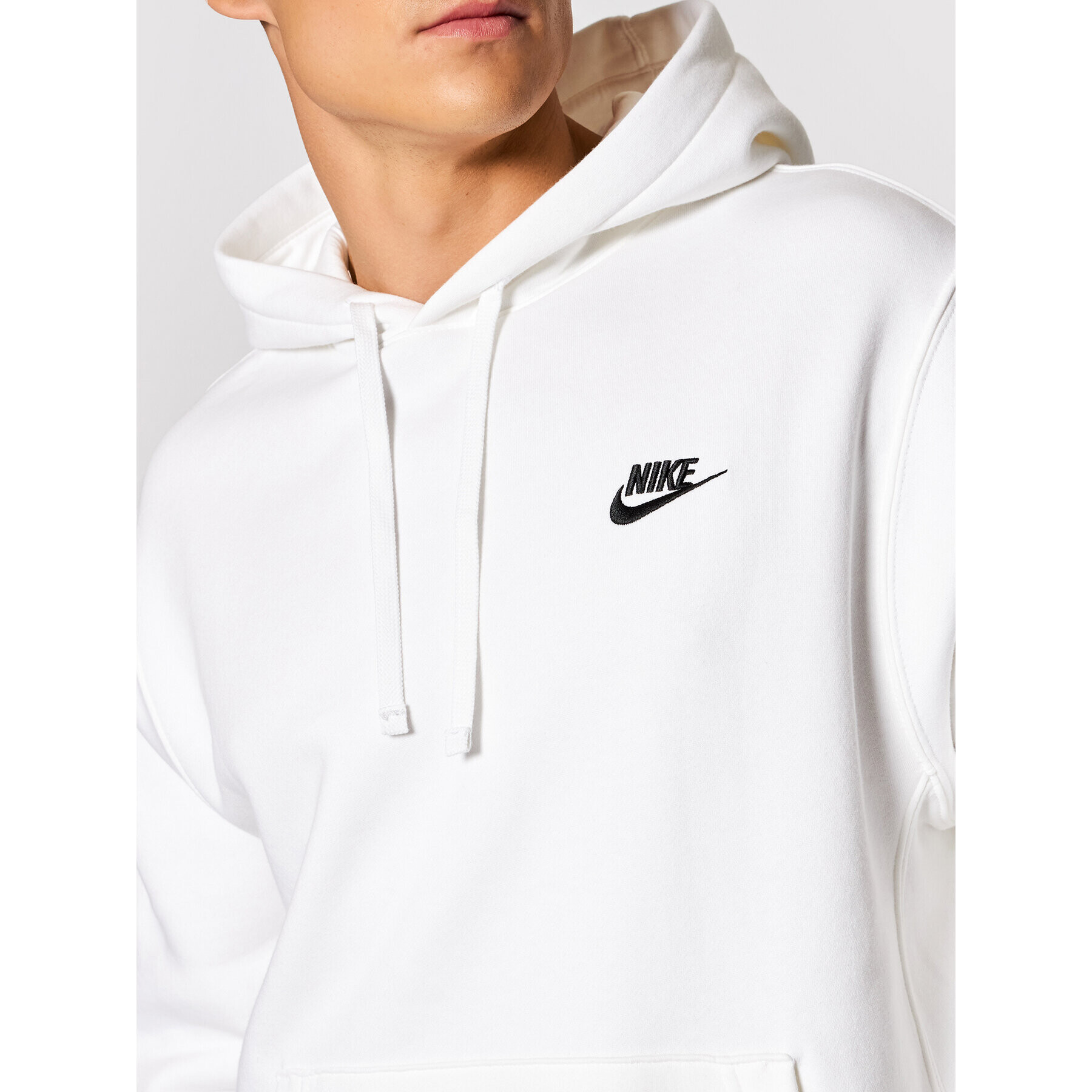 Nike Bluză Sportswear Club Fleece BV2854 Alb Standard Fit - Pled.ro