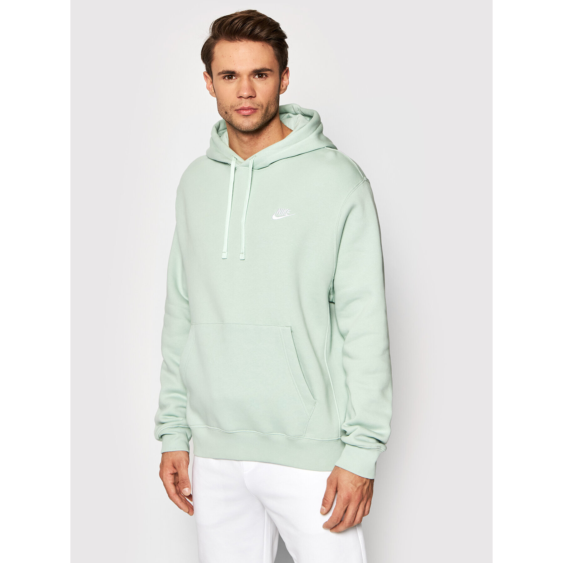 Nike Bluză Sportswear Club Fleece DJ6632 Verde Standard Fit - Pled.ro