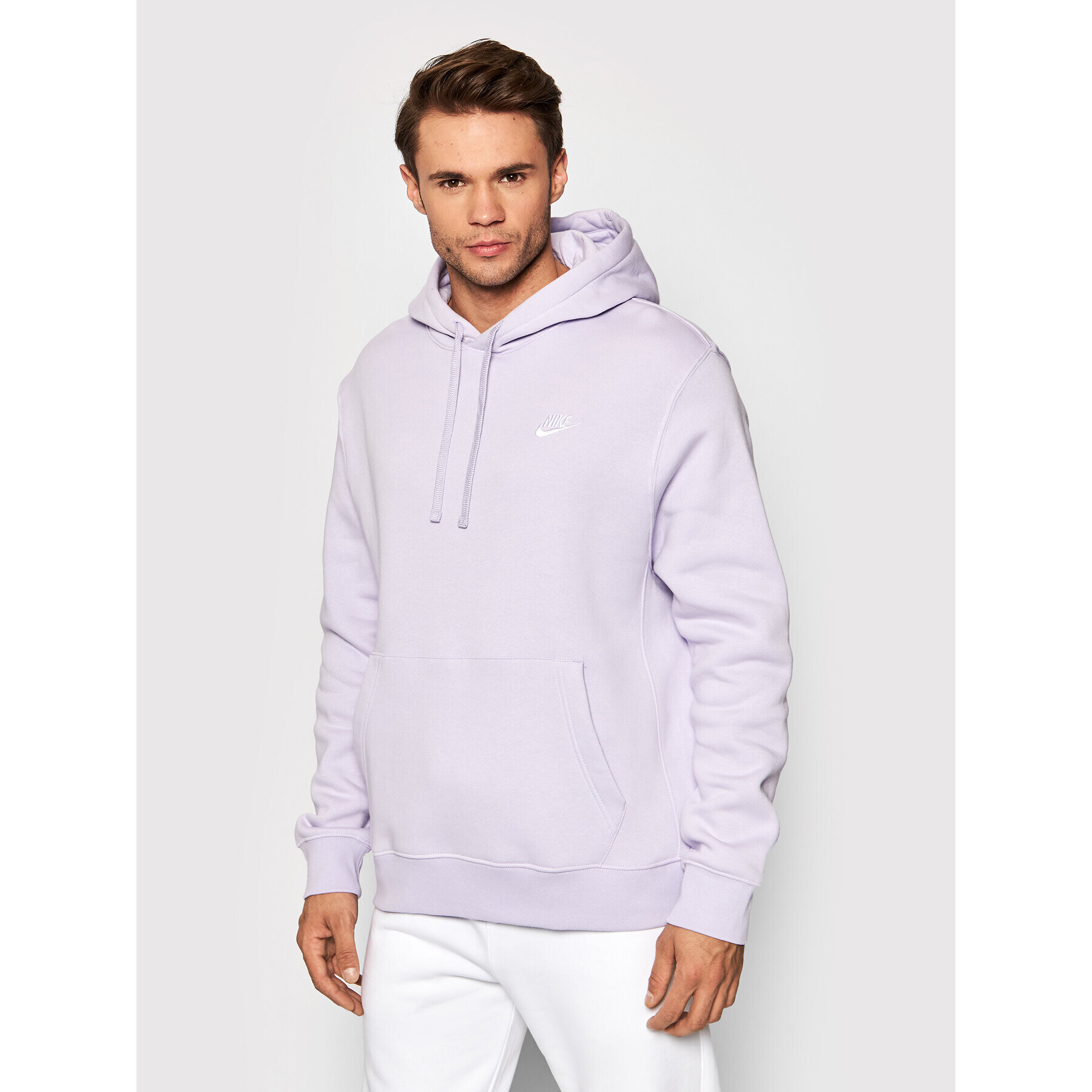 Nike Bluză Sportswear Club Fleece DJ6632 Violet Standard Fit - Pled.ro