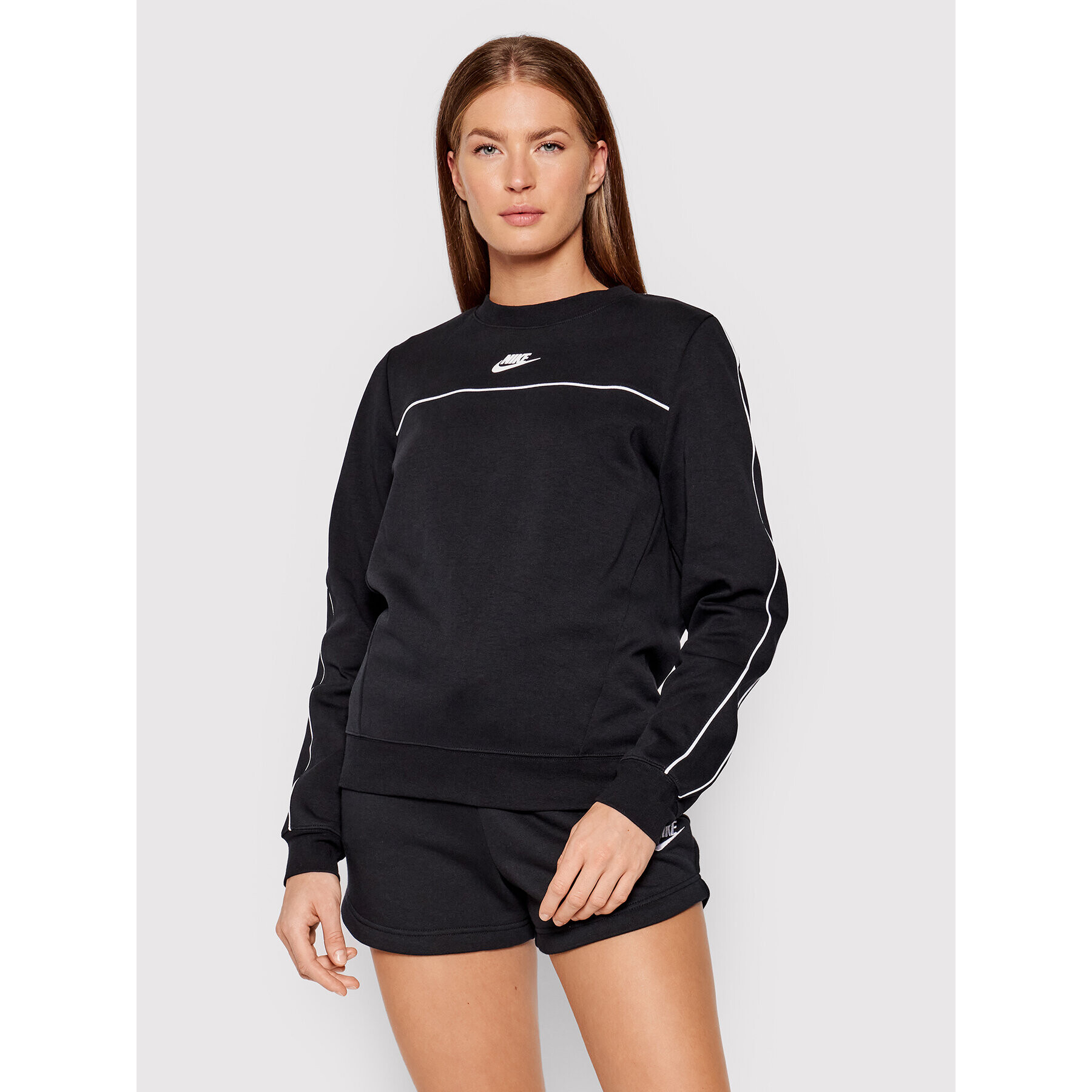 Nike Bluză Sportswear CZ8336 Negru Standard Fit - Pled.ro