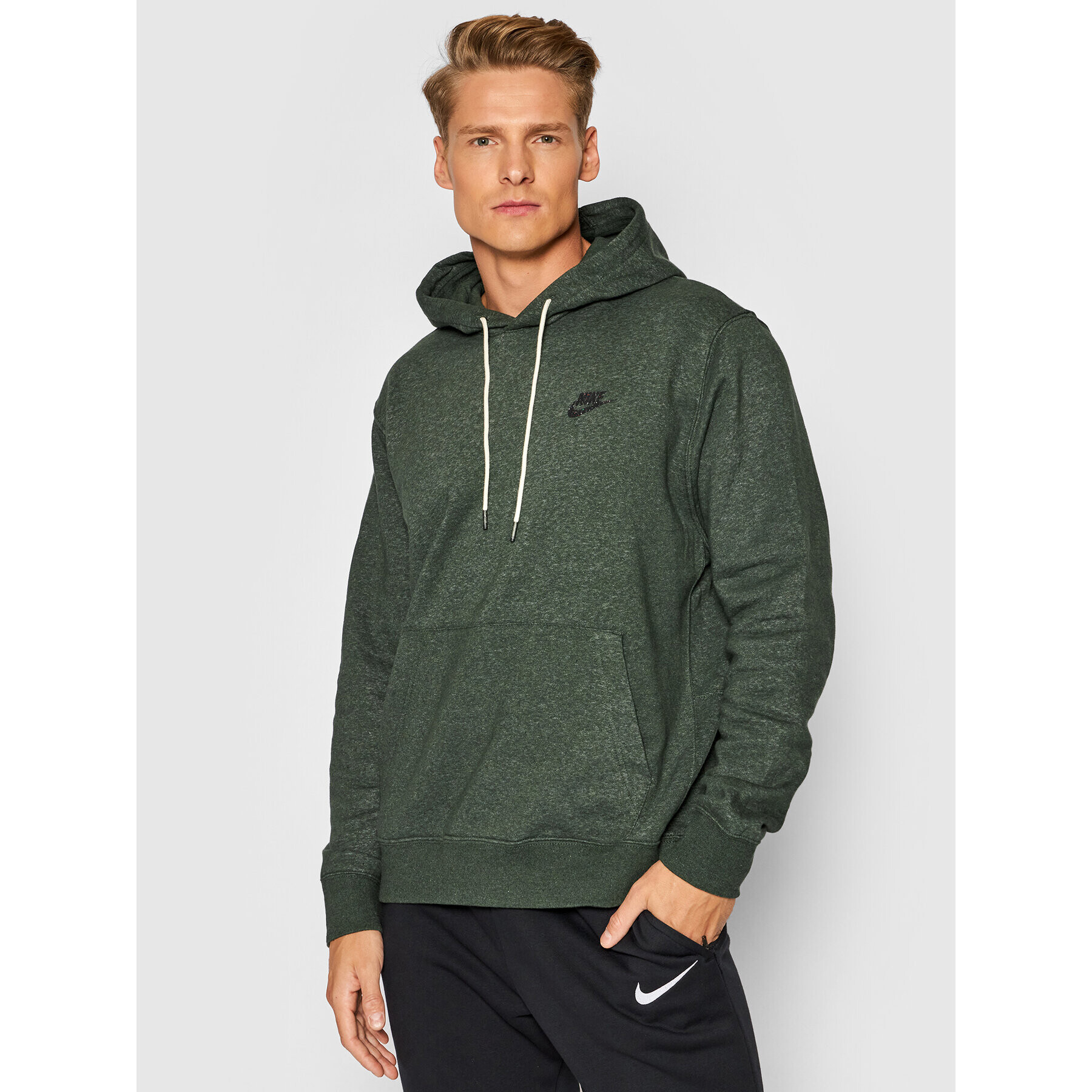 Nike Bluză Sportswear DA0680 Verde Standard Fit - Pled.ro