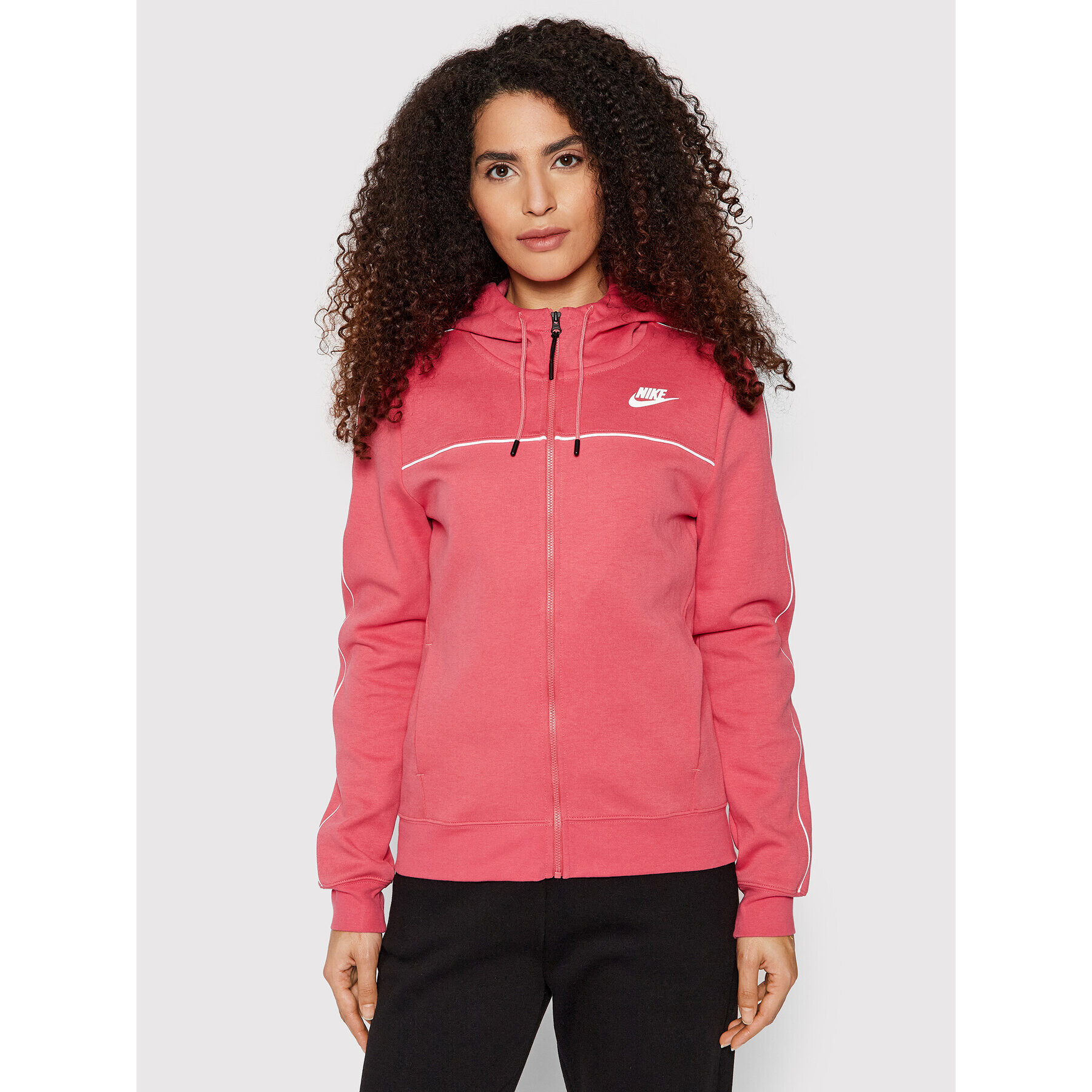 Nike Bluză Sportswear Millenium CZ8338 Roz Standard Fit - Pled.ro